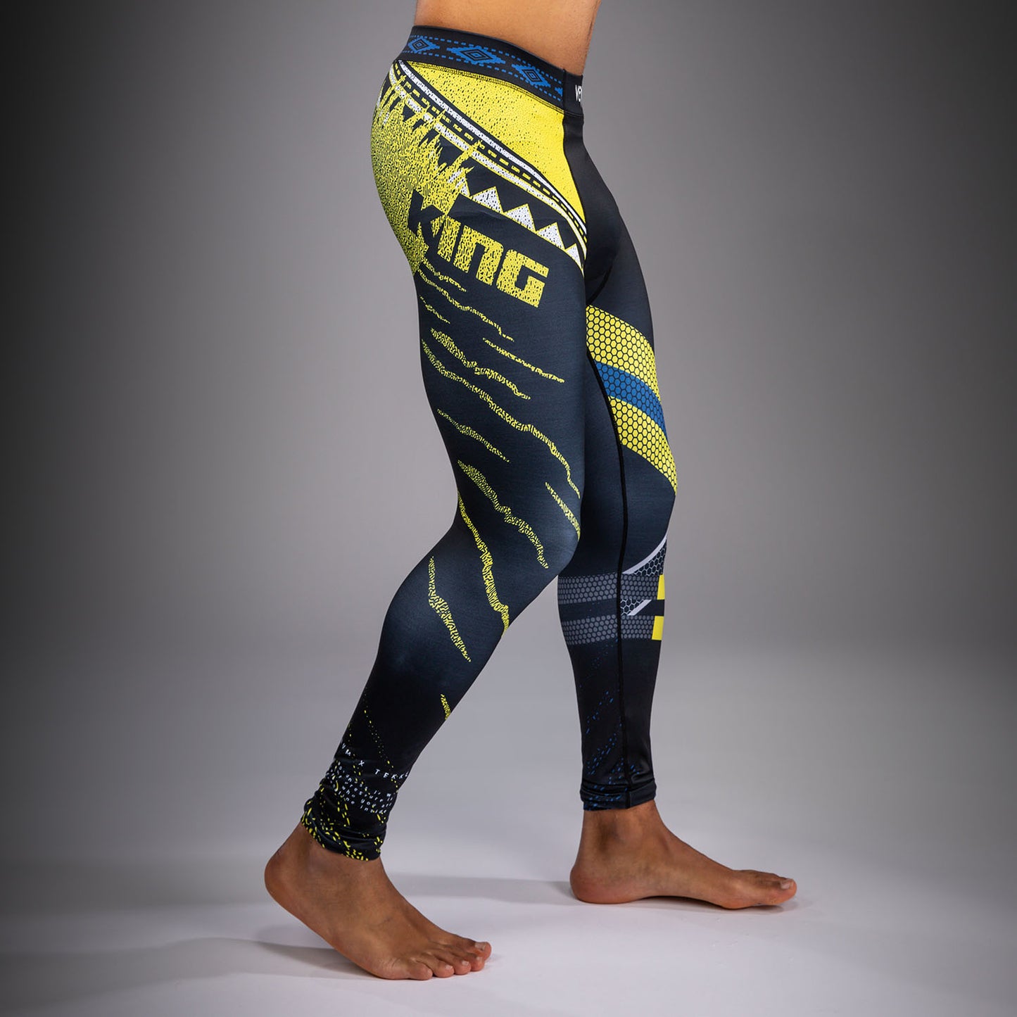 Venum x TEKKEN 8 Spats - King - Zwart/Geel