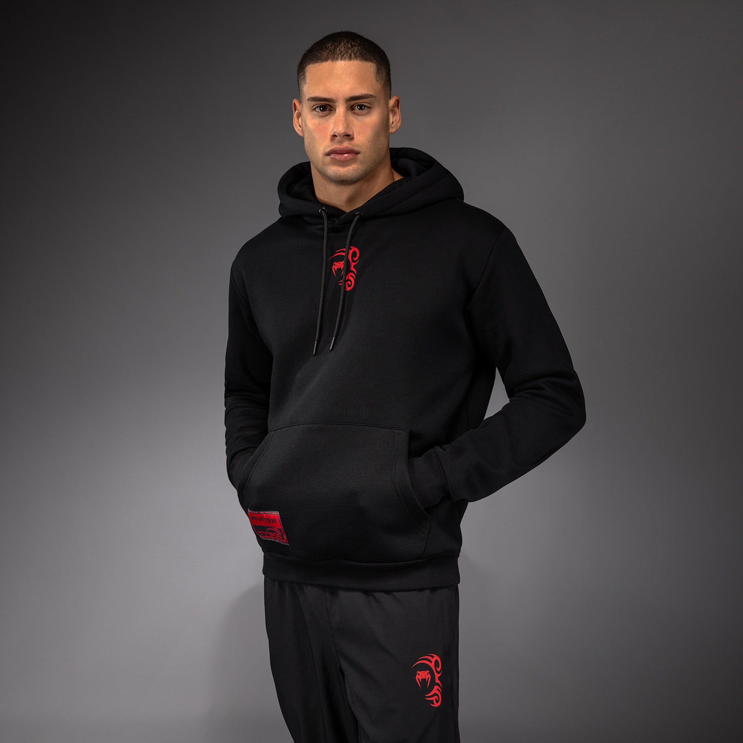 Venum x Mike Tyson Tiger Hoodie - Diep Zwart/Intens Rood