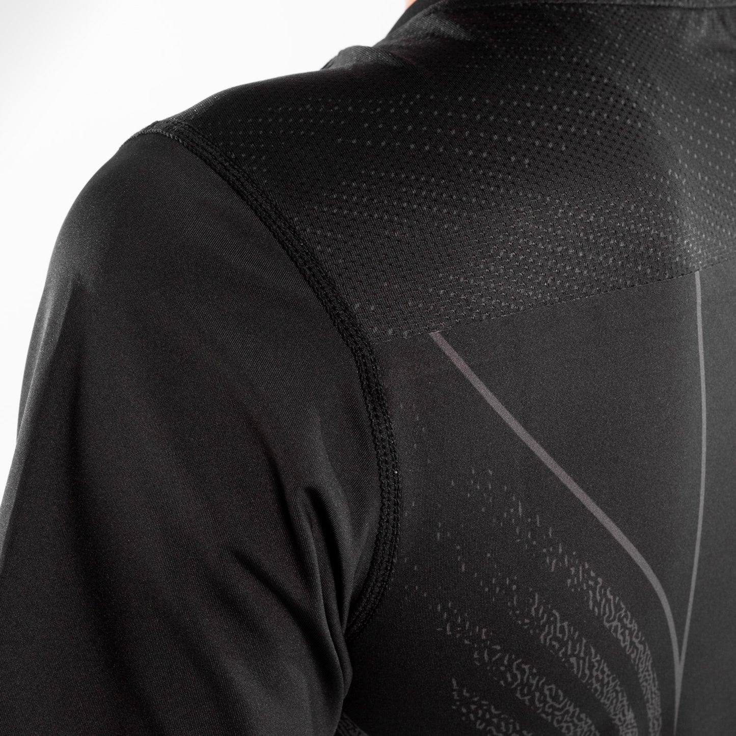 UFC Venum Authentic Fight Night Walkout Damesshirt - Zwart