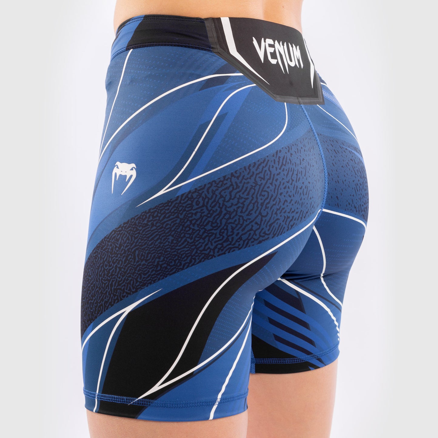 UFC Venum Authentic Fight Night Vale Tudo Damesshort - Long Fit - Blauw