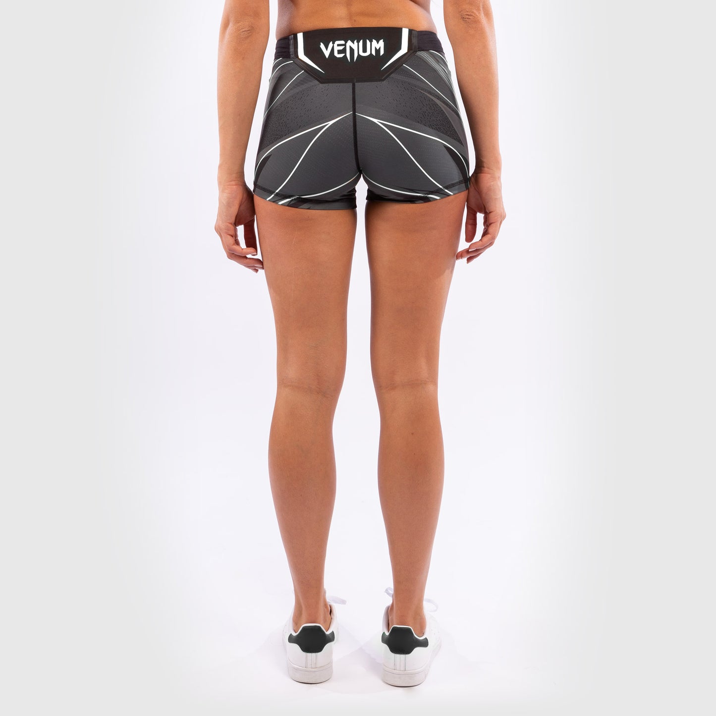 UFC Venum Authentic Fight Night Vale Tudo Damesshort - Short Fit - Zwart