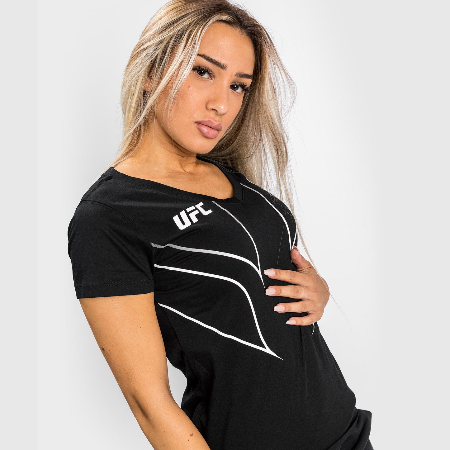 UFC Venum Fight Night 2.0 Replica Dames-T-shirt - Zwart