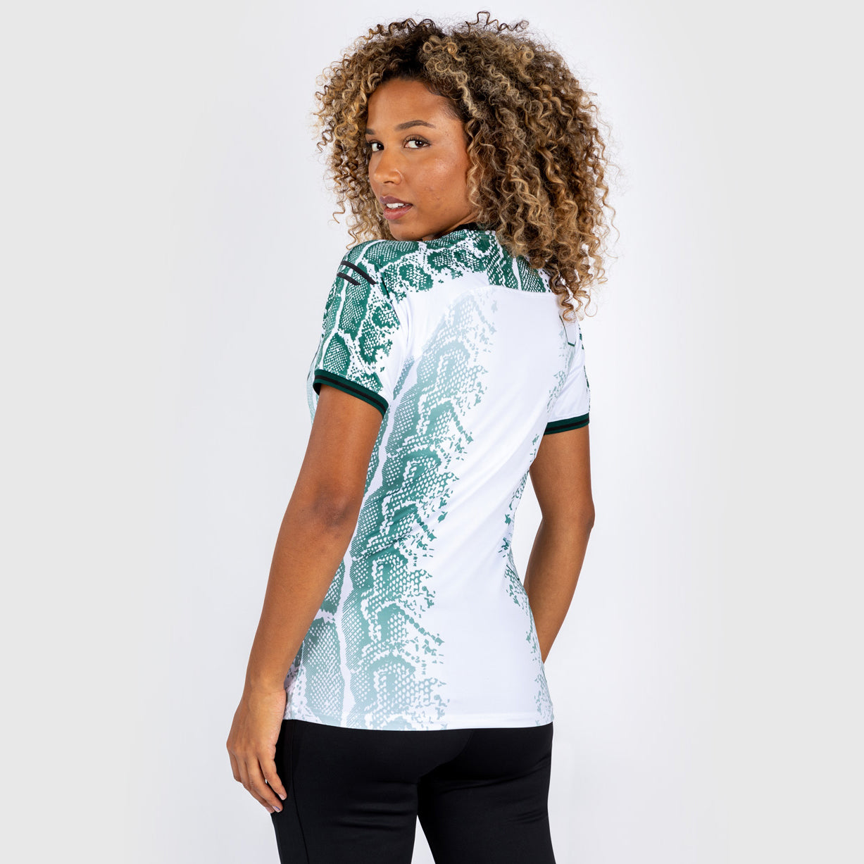 UFC Adrenaline by Venum Authentic Fight Night Vrouwen Walkout Jersey - Emerald Edition - Wit/Groen