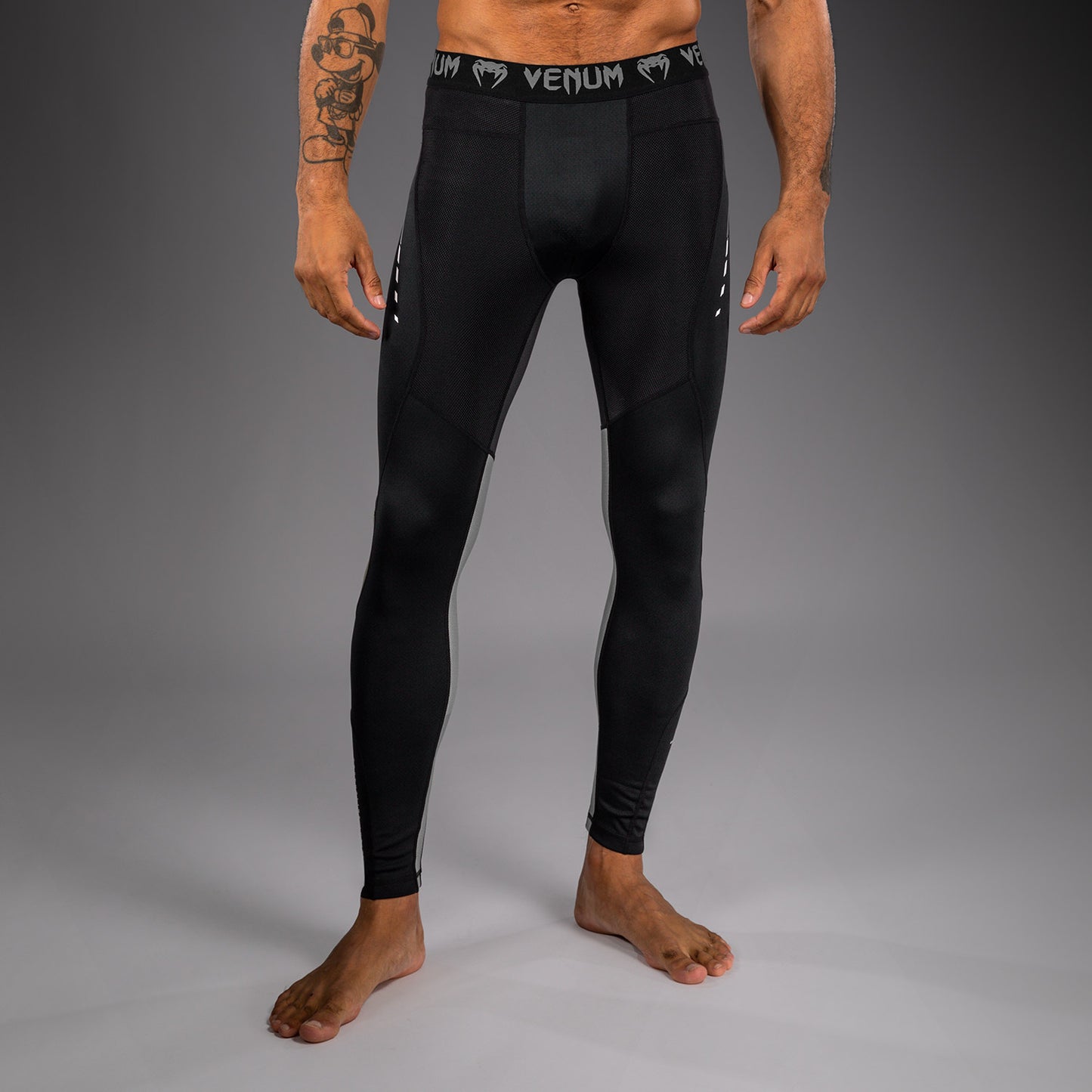 Venum Adrenaline Spats – Zwart/Zilvergrijs
