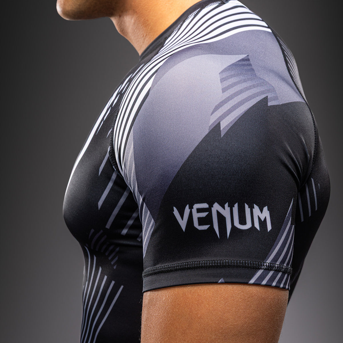 Venum No-Gi 6.0 Rashguard met korte mouwen - Zwart/Wit