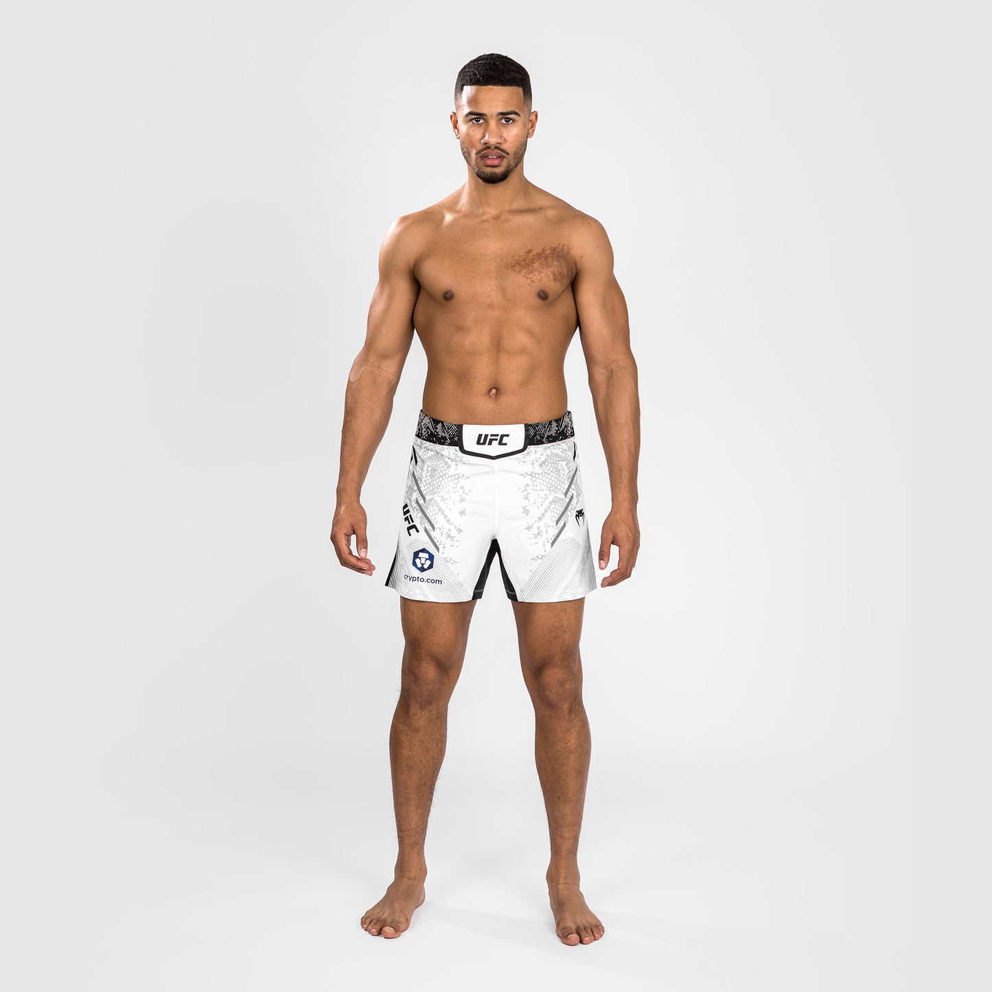 UFC Adrenaline by Venum Gepersonaliseerde Authentic Fight Night Heren Kort - Korte Pasvorm - Wit