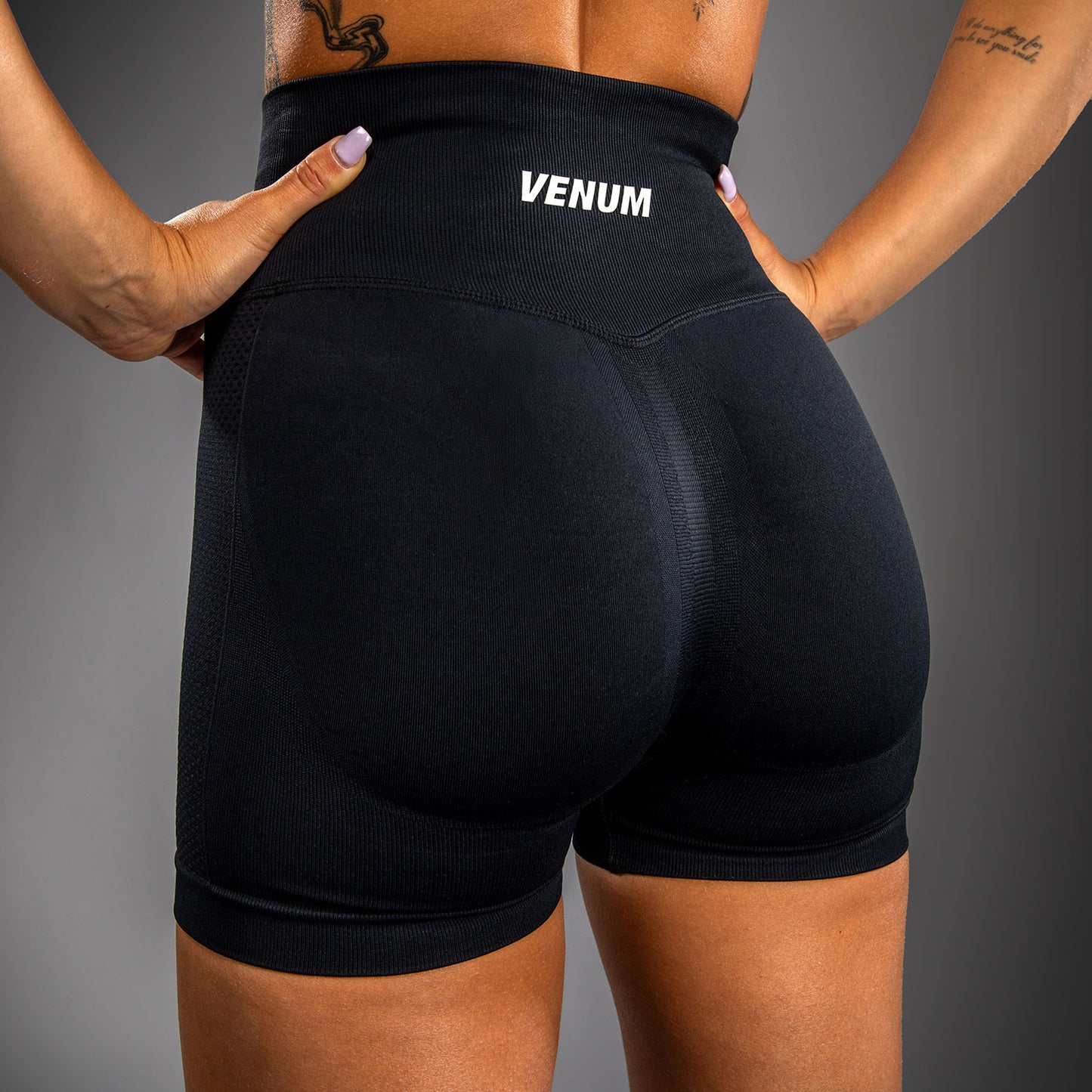 Venum Sculpt Vale Tudo Shorts – Zwart/Wit
