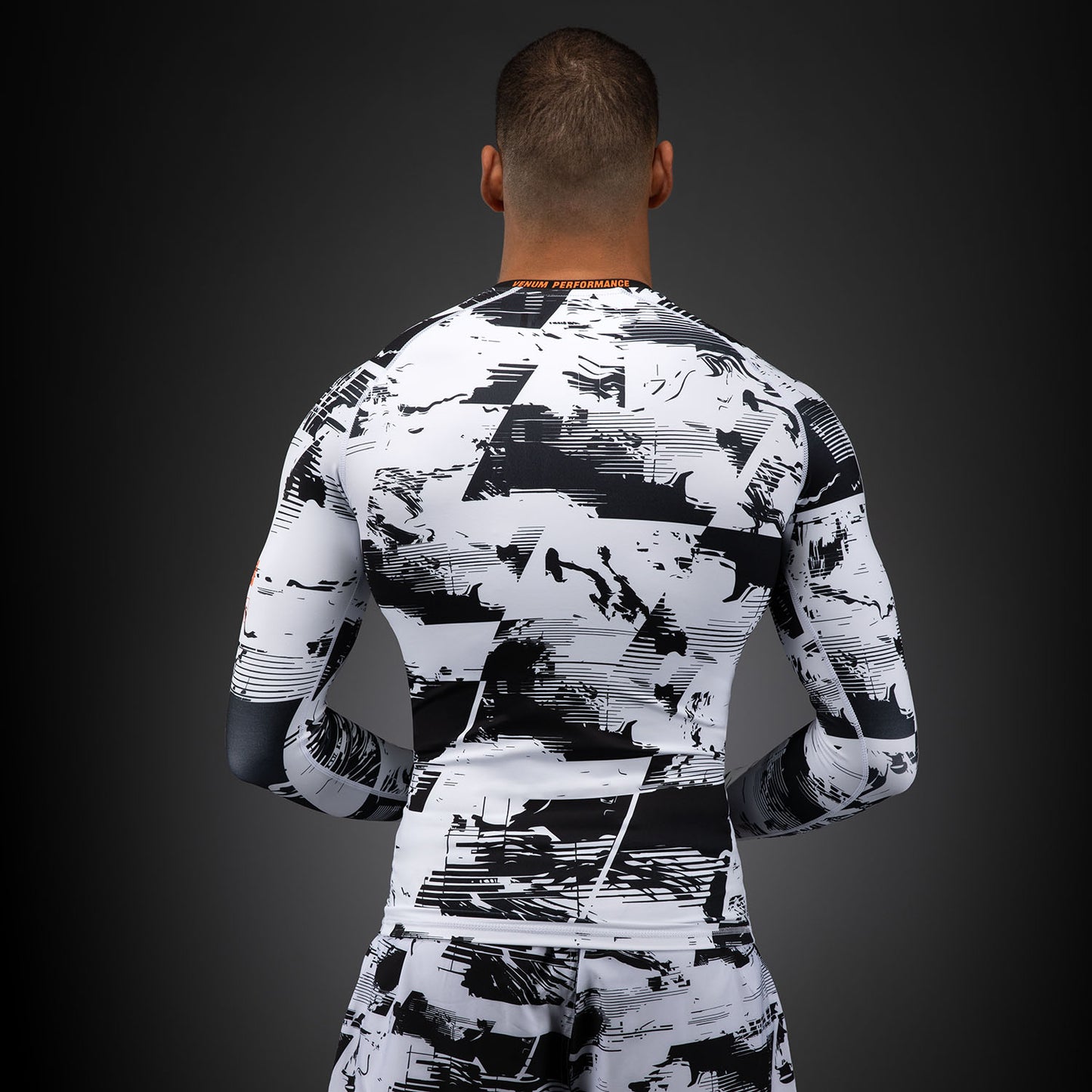 UFC Zenith by Venum Authentic Fight Week Performance Longsleeve Rashguard Heren - Wit