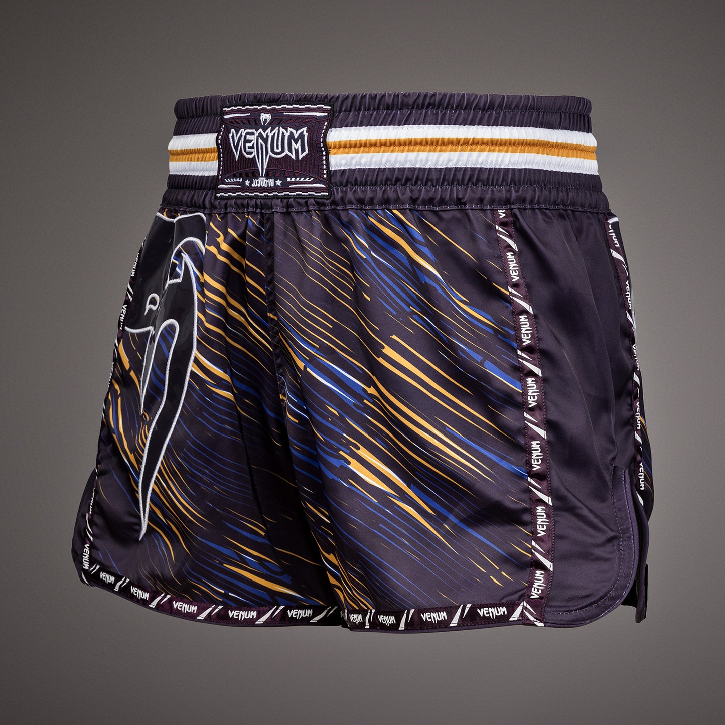 Venum Giant Muay Thai broekje - Donker Paars
