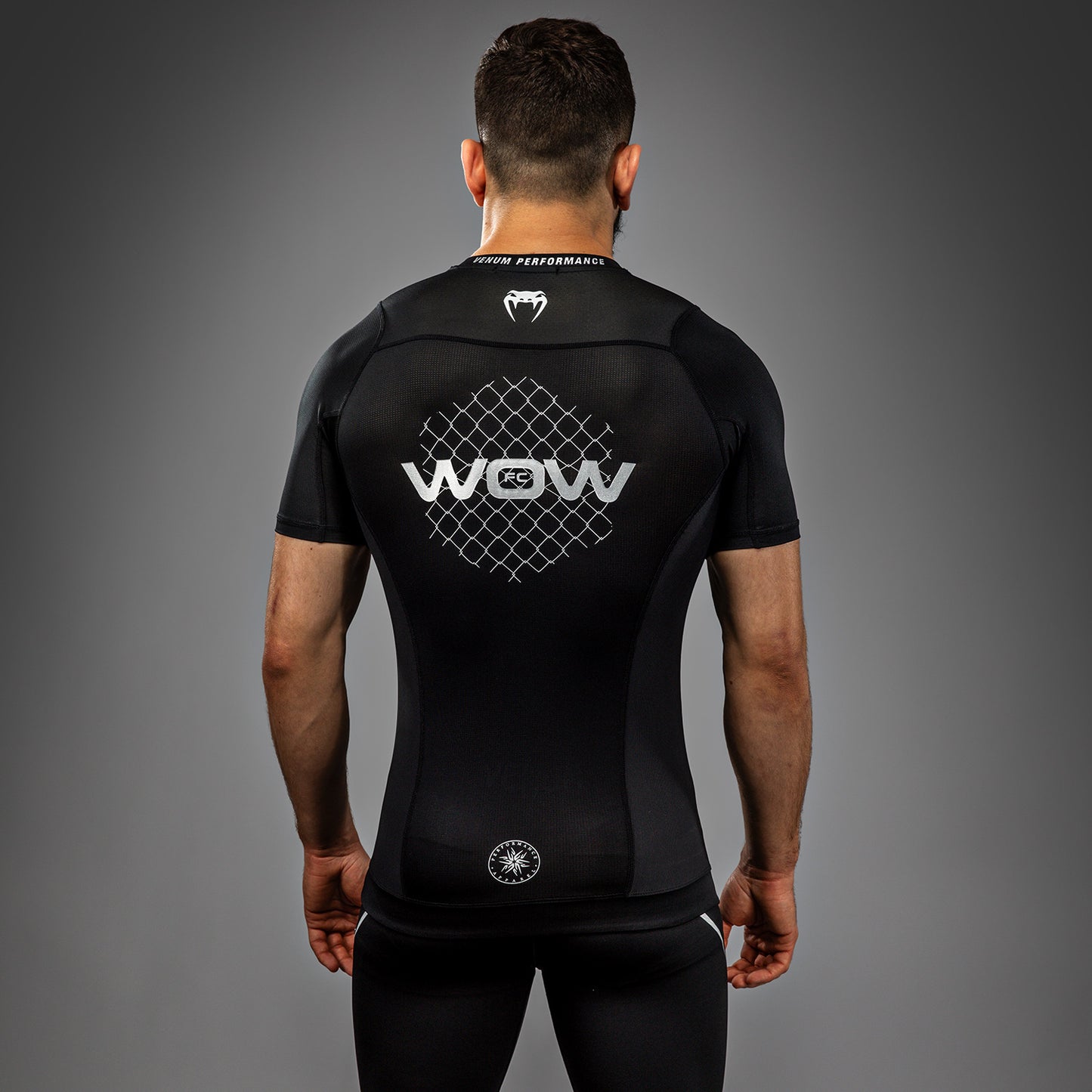 Venum x WOW FC Korte Mouwen Rashguard - Zwart/ Zilver Grijs