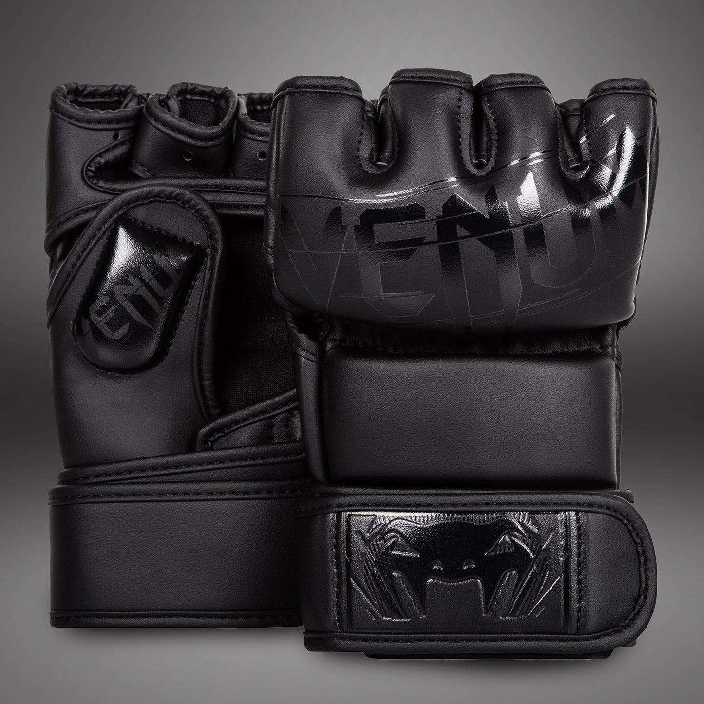 VENUM UNDISPUTED 2.0 MMA HANDSCHOENEN - SKINTEX LEER - ZWART/ZWART