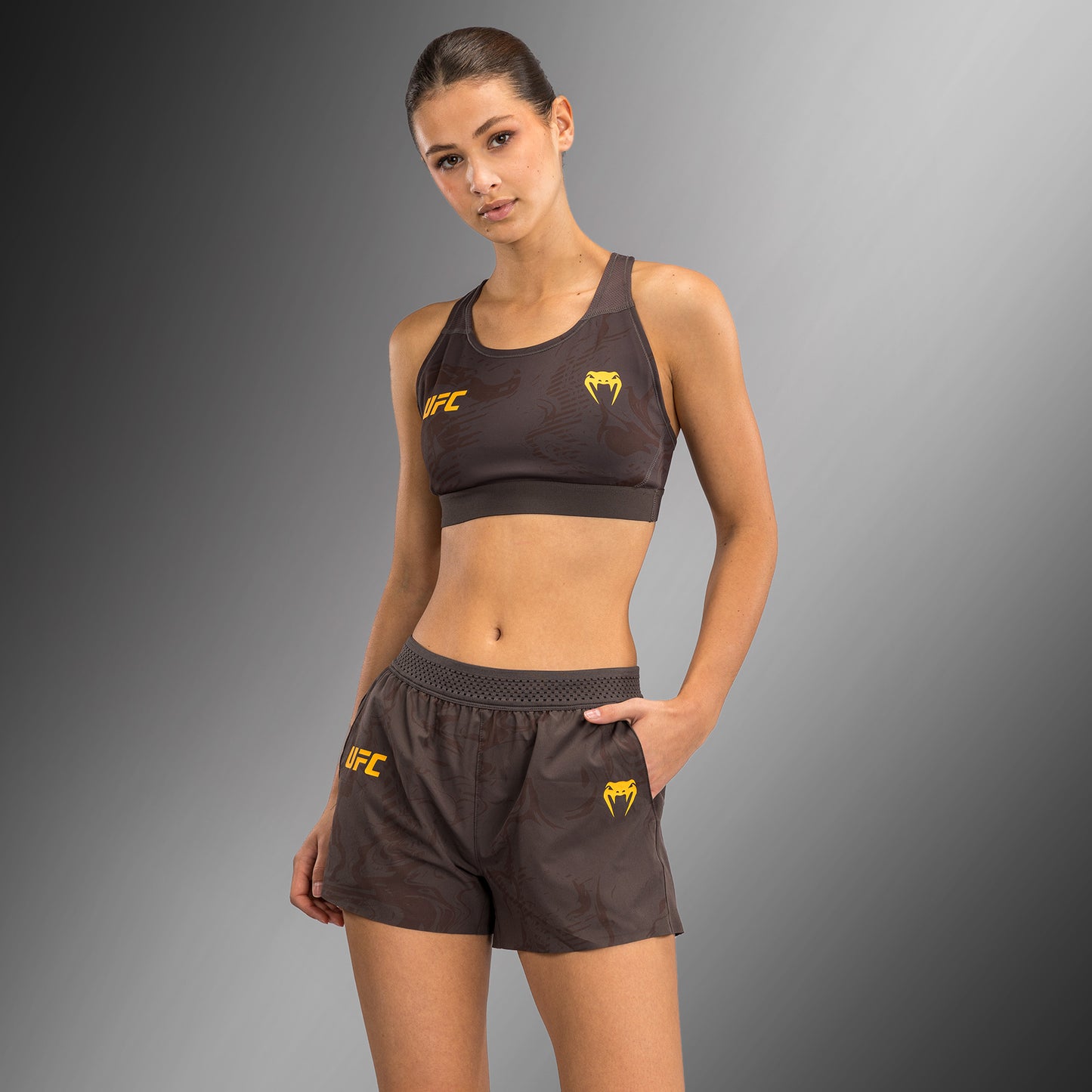UFC Fusion by Venum Fight Week Performance Shorts voor Dames - Earthen Brown