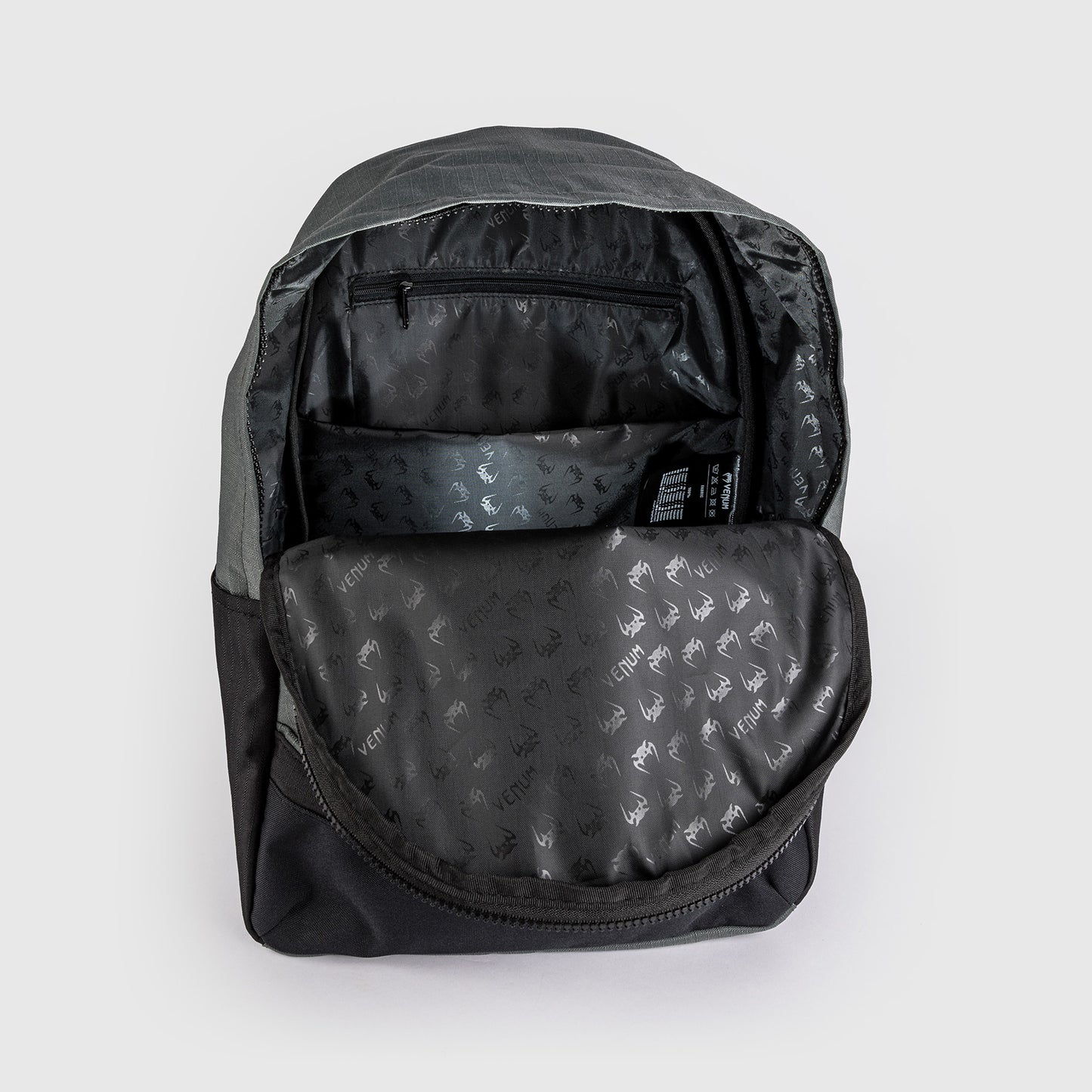 Venum Evo 2 Light Rugzak (20-25L) – Zwart/Blauw