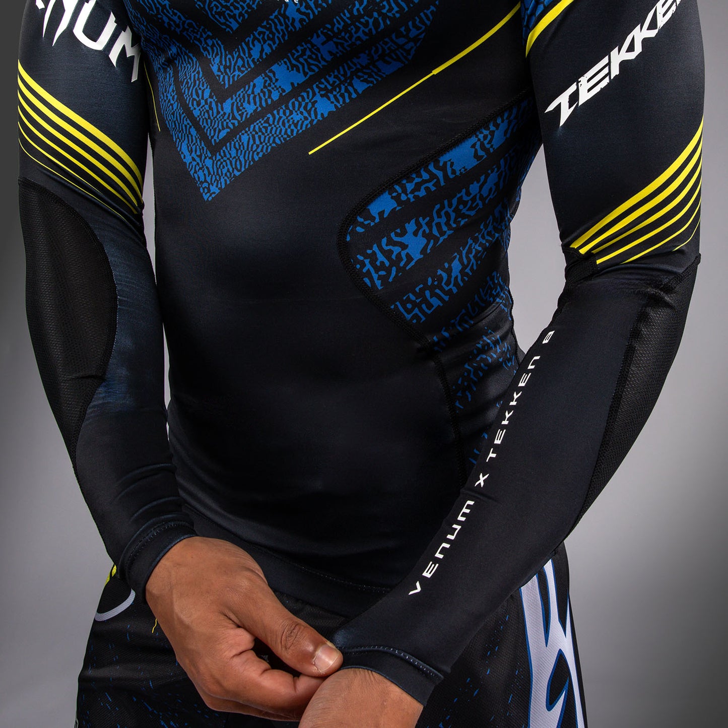 Venum x TEKKEN 8 Rashguard met Lange Mouwen - King - Zwart/Geel