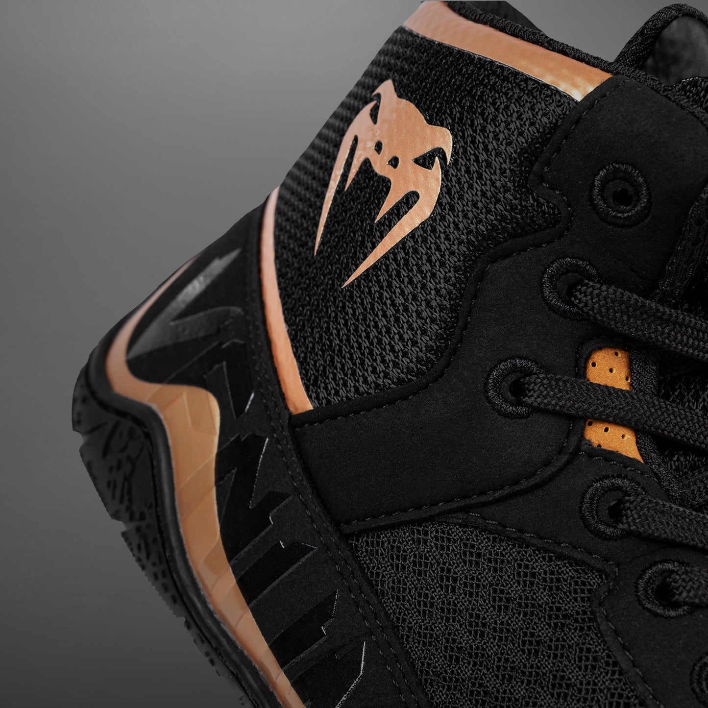 Venum Elite Worstelschoenen - Zwart/Brons