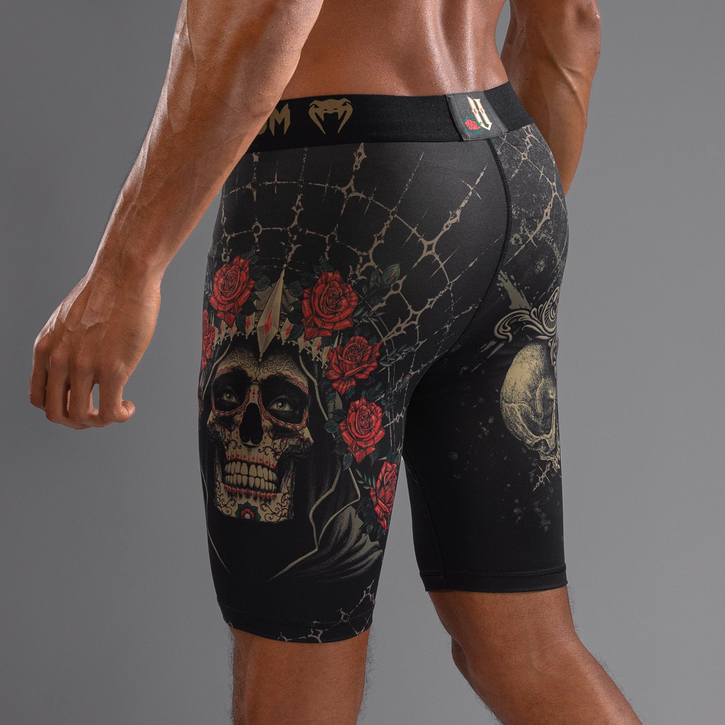 Venum Santa Muerte 5.0 Vale Tudo Shorts voor Heren - Diep Zwart/Goud