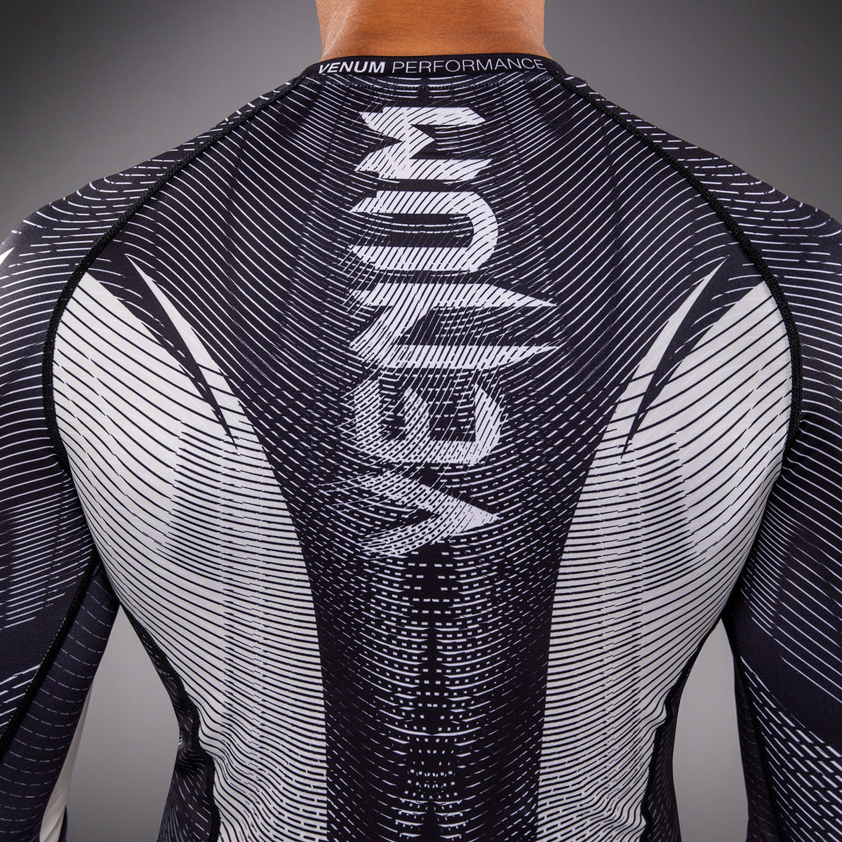 Venum Galactic 3.0 Rashguard met lange mouwen - Offwhite/Zwart