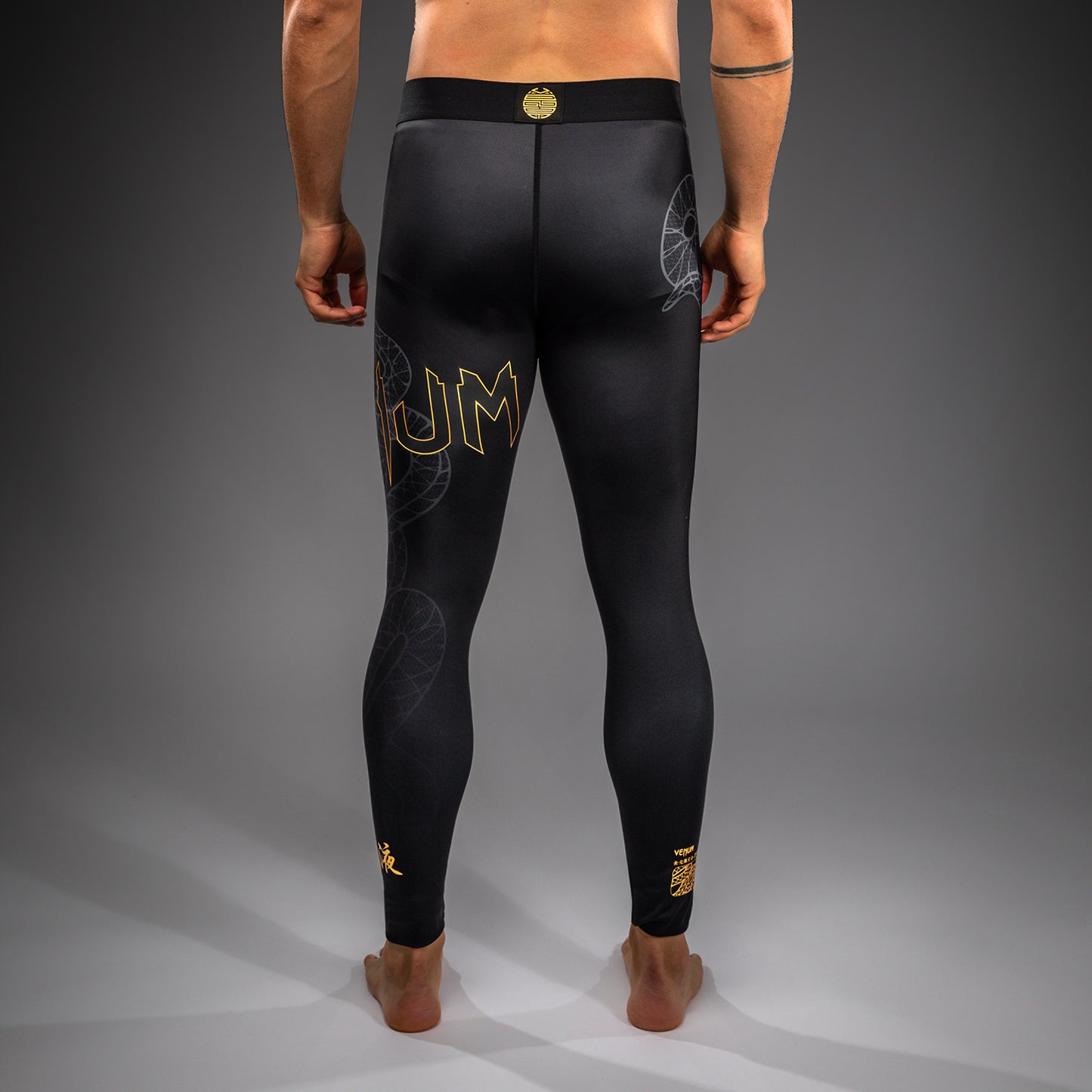 Venum Serpenti Spats – Zwart/Zilver/Goud