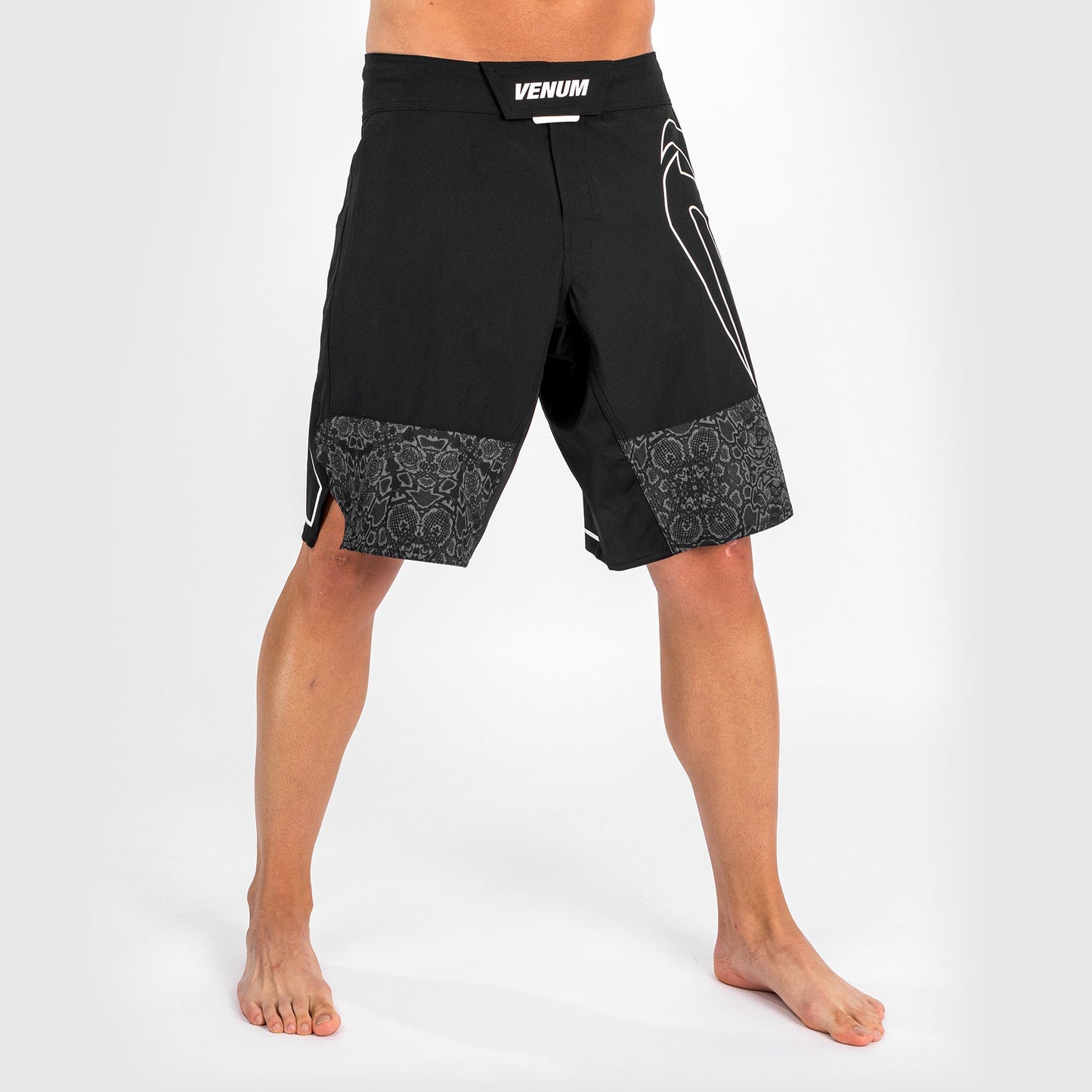 Fightshorts LIGHT 4.0 Venum - Zwart/Wit