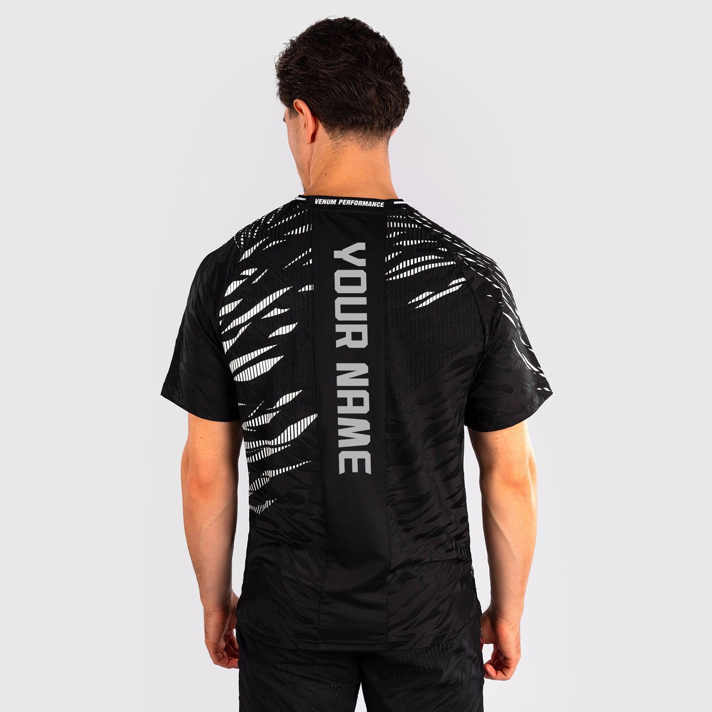 UFC Fusion by Venum Personalized Authentic Fight Night Exit T-shirt voor Heren - Zwart