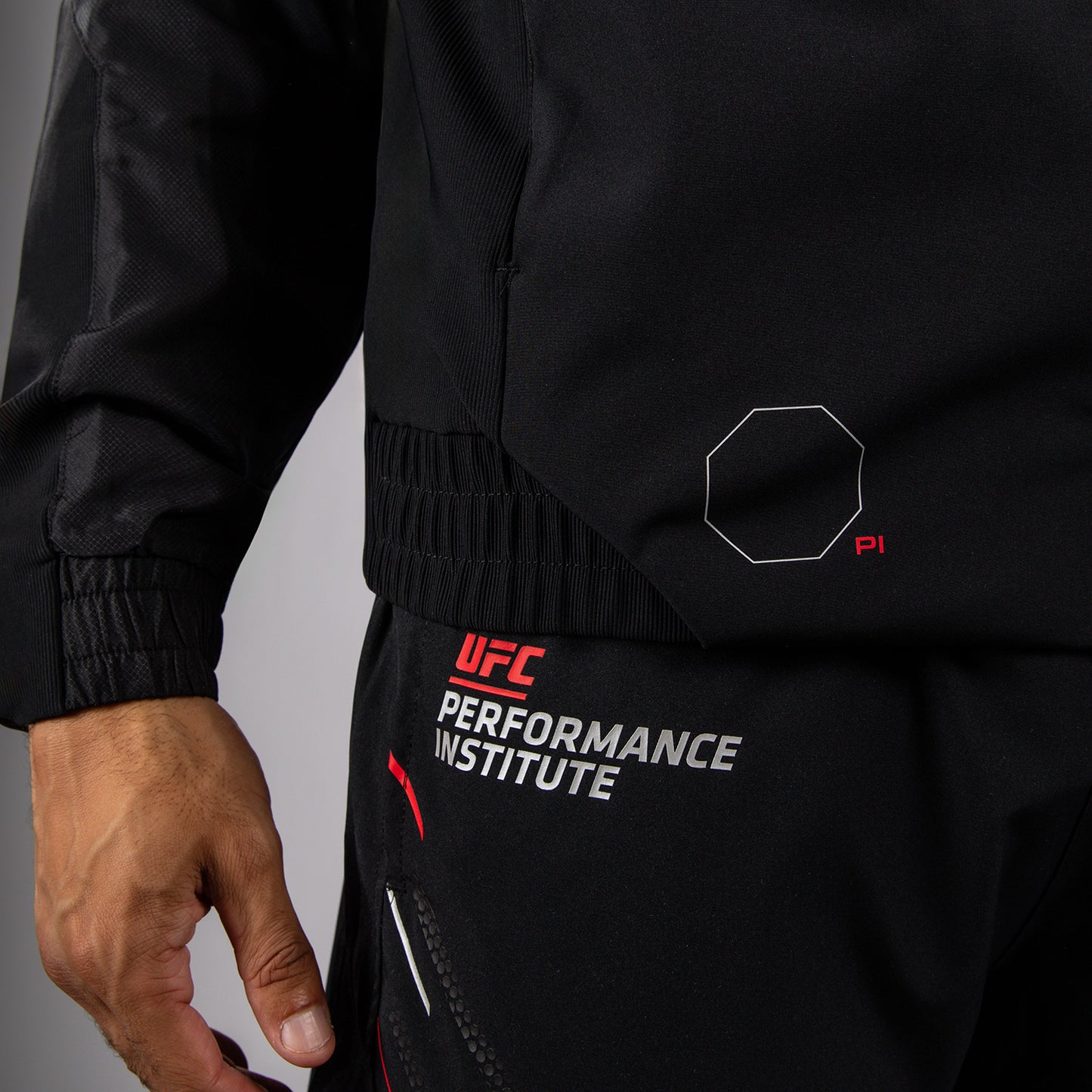 Venum UFC PI 3.0 Trainingsjack – Zwart
