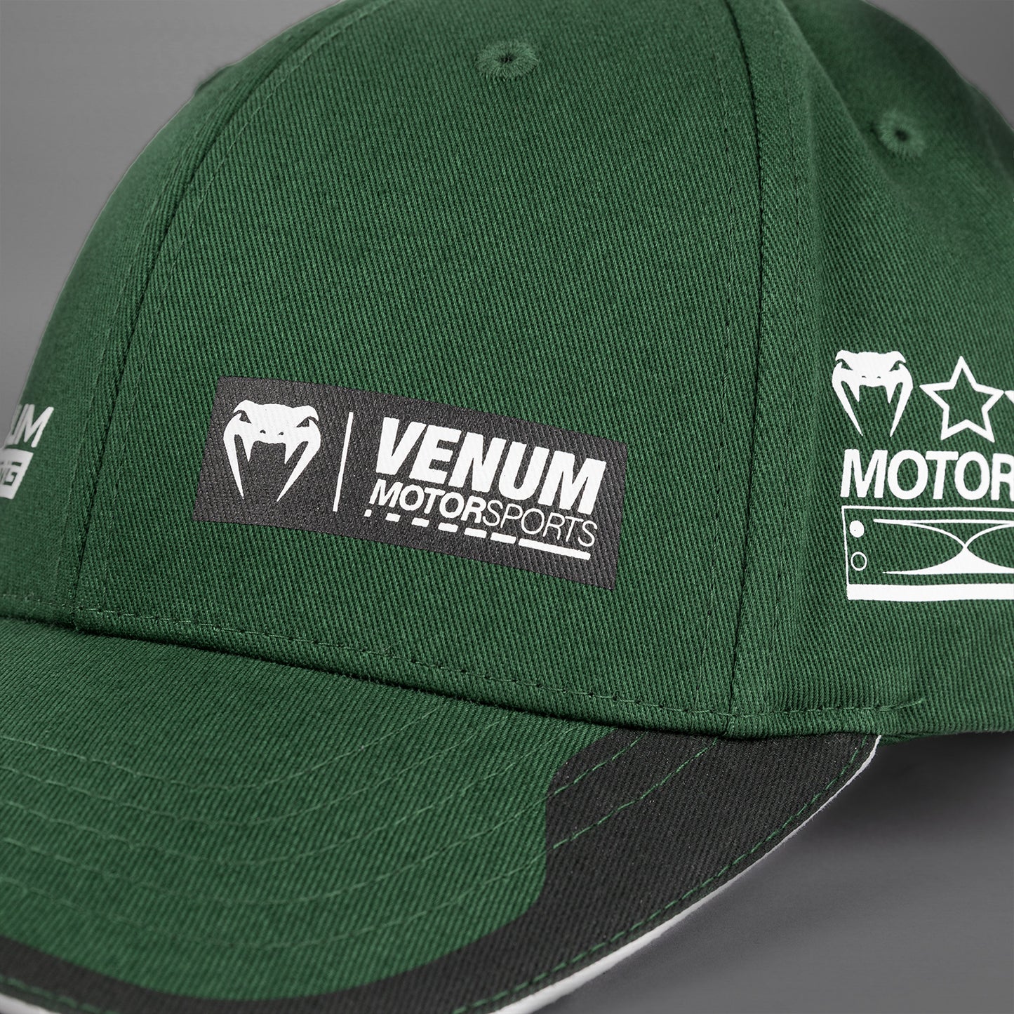 Venum Motorsport Pet - Bosgroen