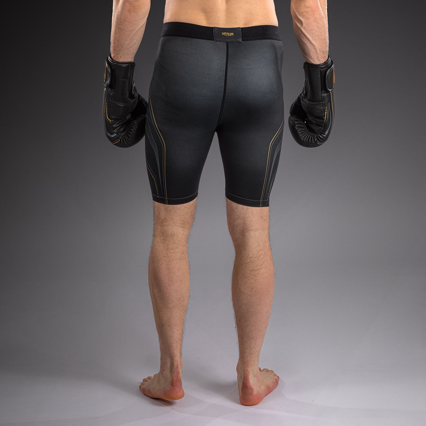 Venum Streamline Compressieshort – Zwart/Goud