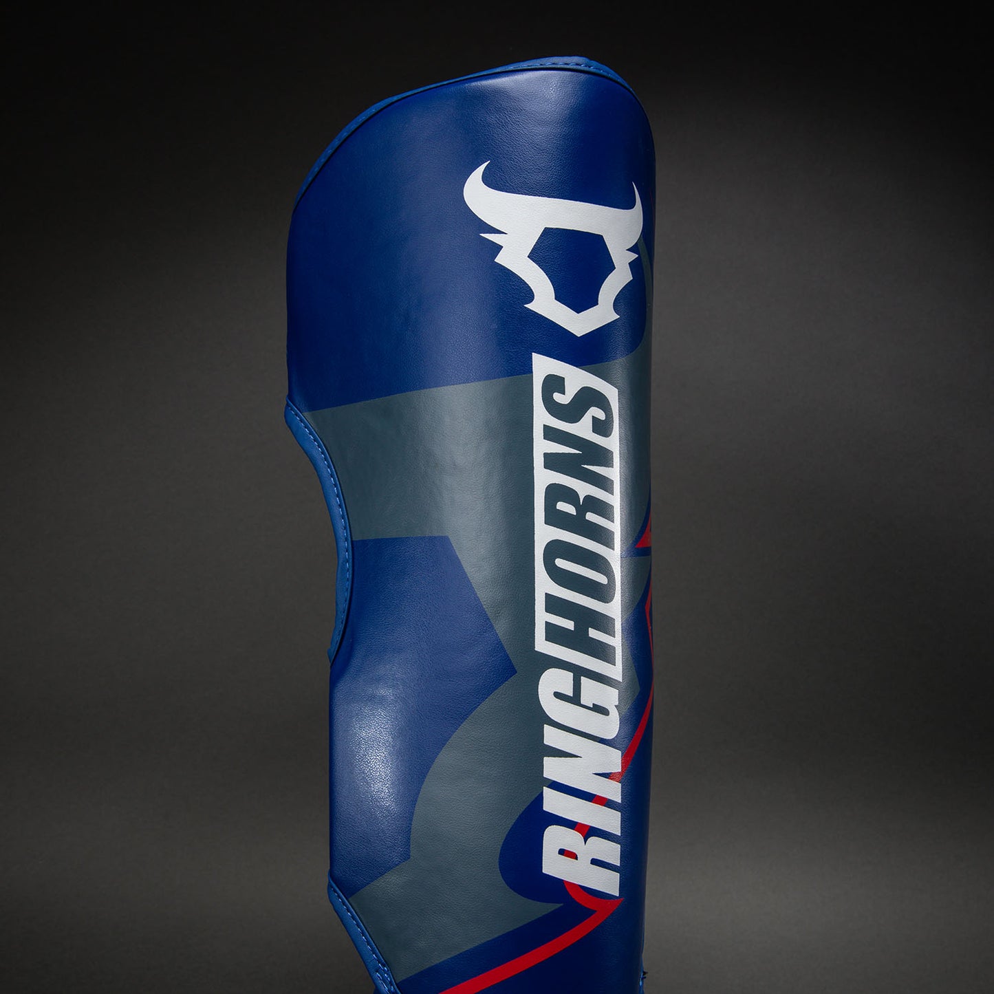 Ringhorns Charger by Venum Scheenbeschermers – Marineblauw/Rood