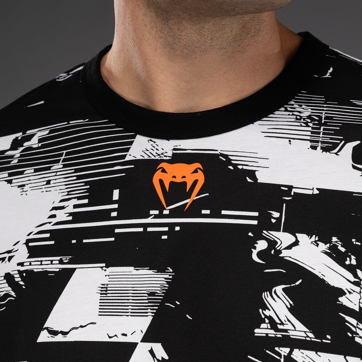UFC Zenith by Venum Authentic Fight Week Longsleeve T-shirt Heren - Wit