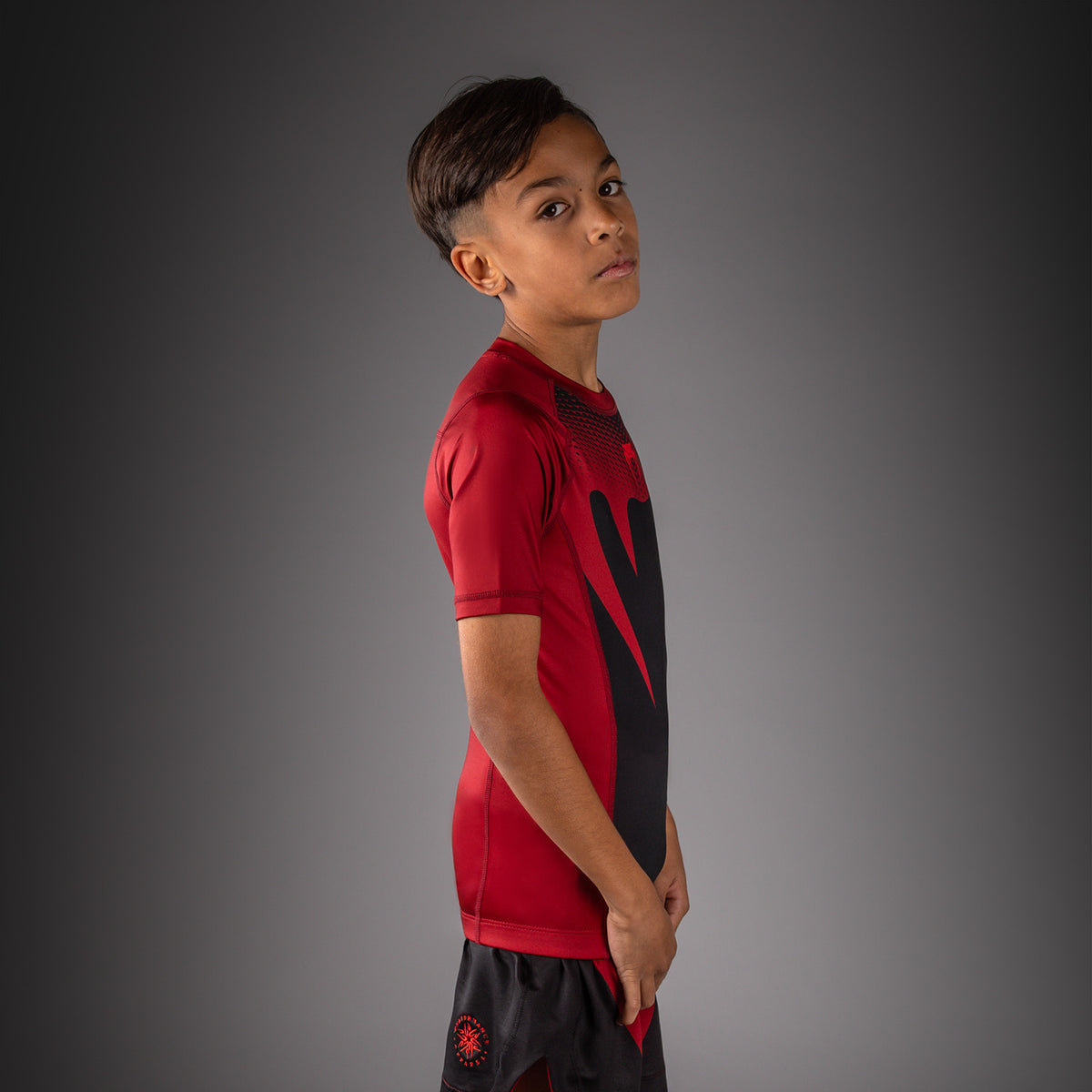 Venum Attack Rashguard met Korte Mouwen voor Kinderen - Zwart/Rood