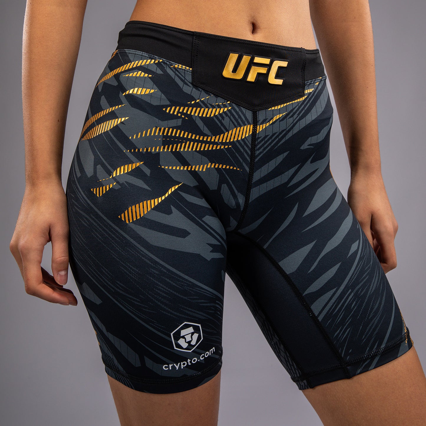 UFC Fusion by Venum Authentic Fight Night Vale Tudo Shorts voor Dames - Lang Fit - Champion