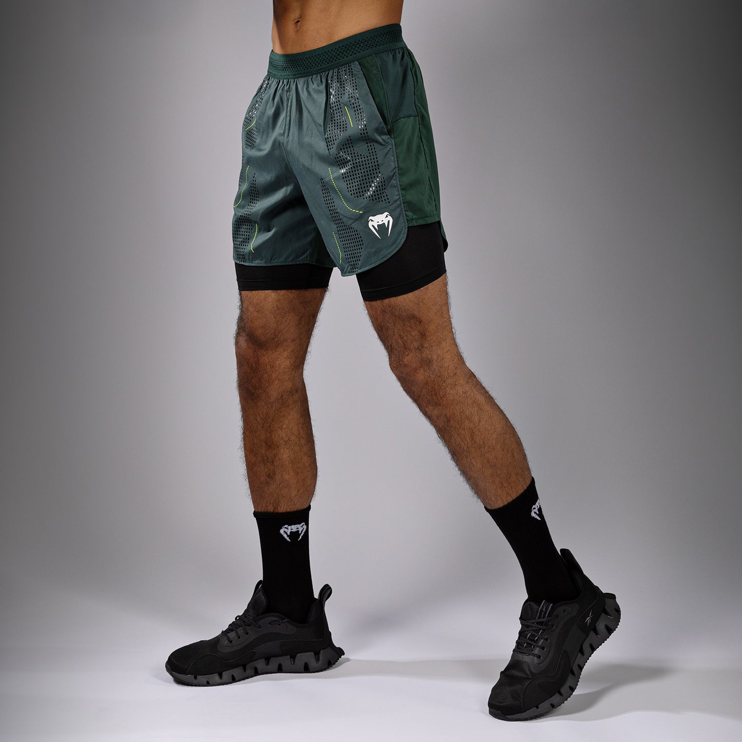Venum Technical 3.0 Trainingshort - Bosgroen