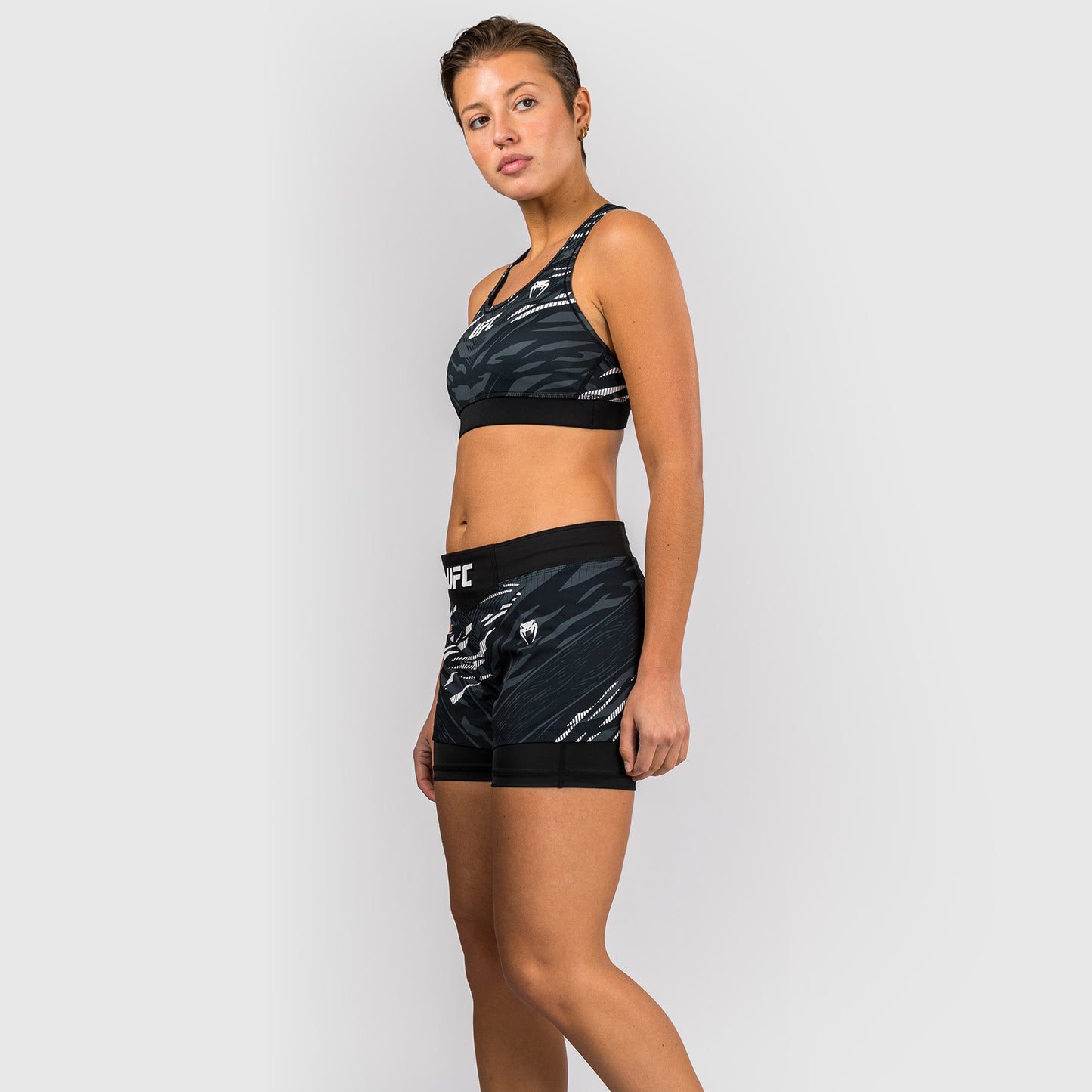 UFC Fusion by Venum Personalized Authentic Fight Night Fight Shorts voor Dames - Zwart