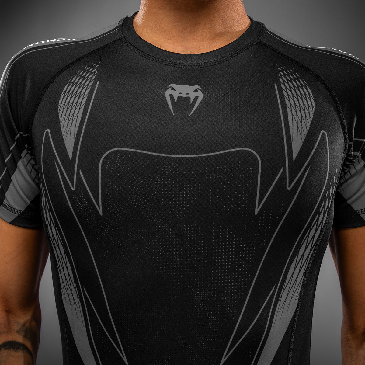 Venum Amazonia Reborn Rashguard met korte mouwen - Zwart/Grijs