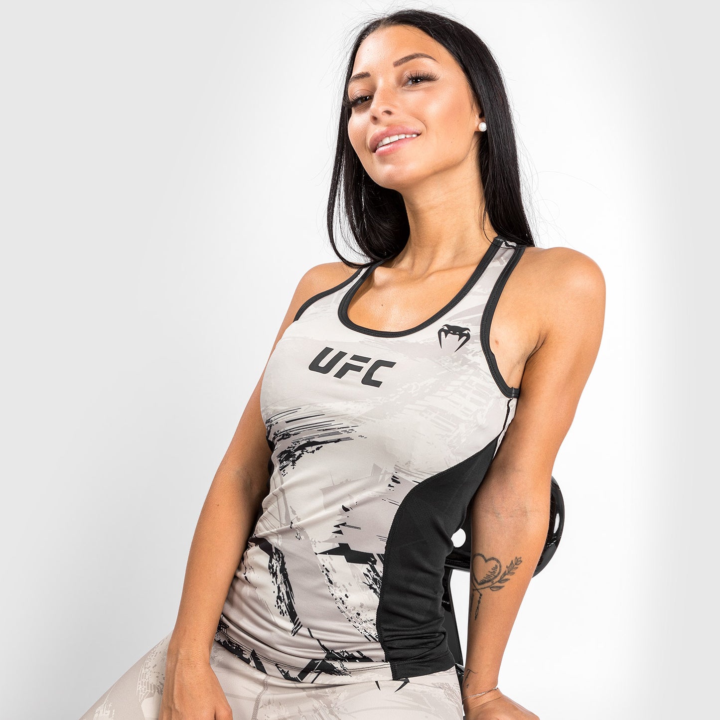 UFC Venum Authentic Fight Week 2.0 Dry-Tech Tanktop - Voor Dames - Lichtbruin