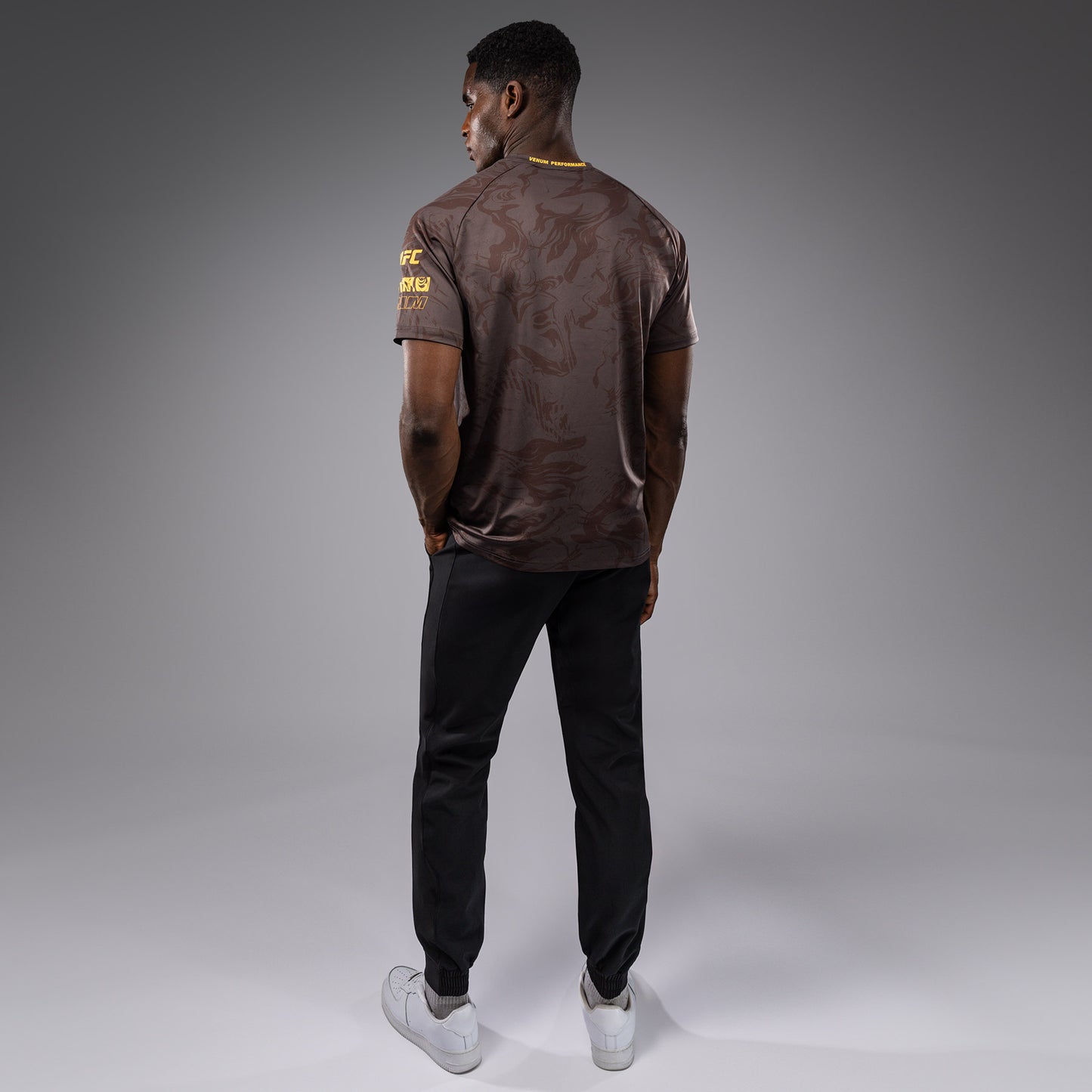UFC Fusion by Venum Fight Week Dry-Tech T-shirt voor Heren - Earthen Brown