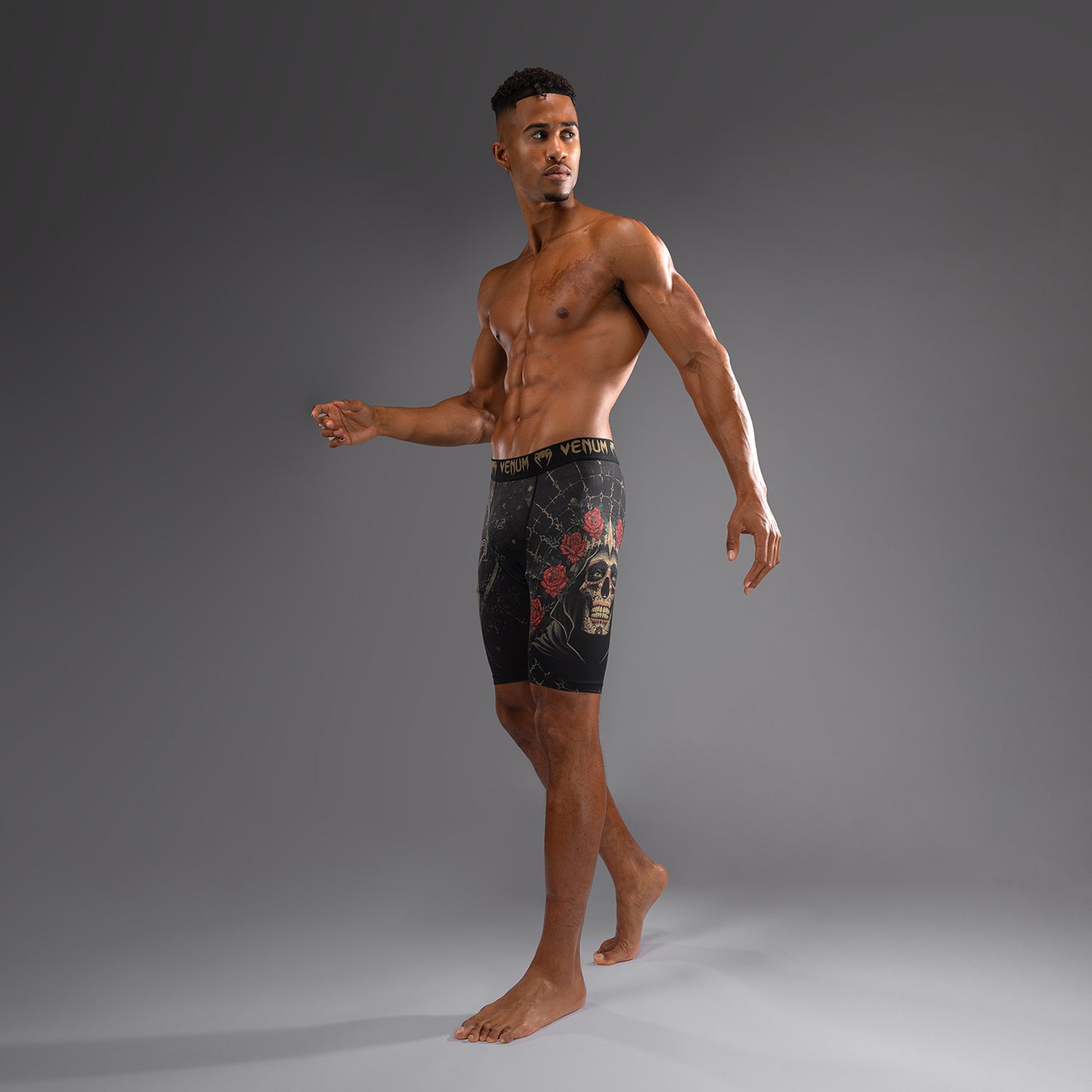 Venum Santa Muerte 5.0 Vale Tudo Shorts voor Heren - Diep Zwart/Goud