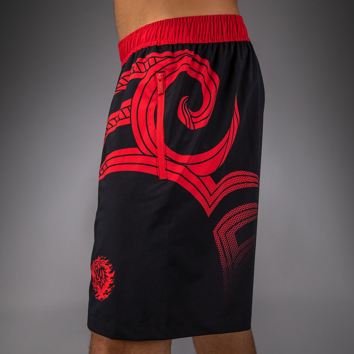 Venum x Mike Tyson Tiger Trainingsshorts - Diep Zwart/Intens Rood