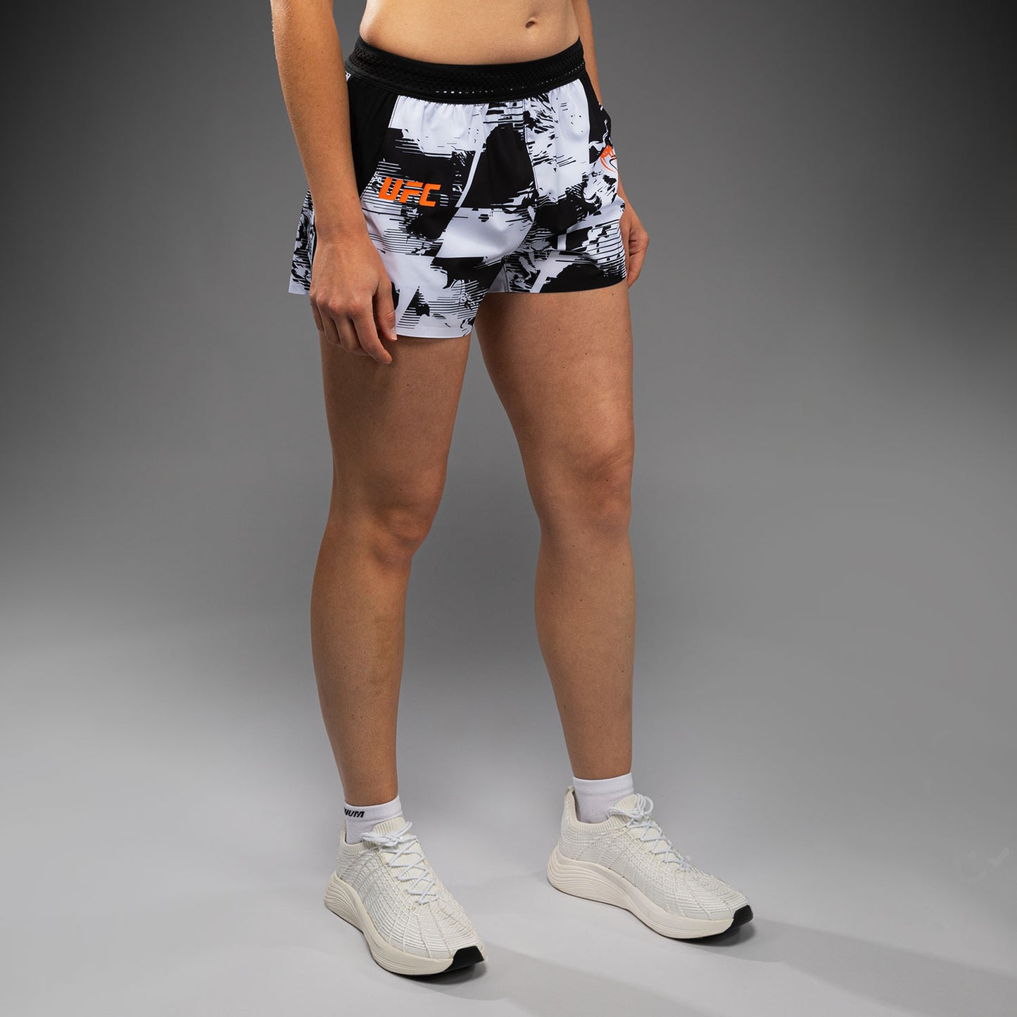 Venum UFC Zenith Authentic Fight Week Dames Performance Short – Wit