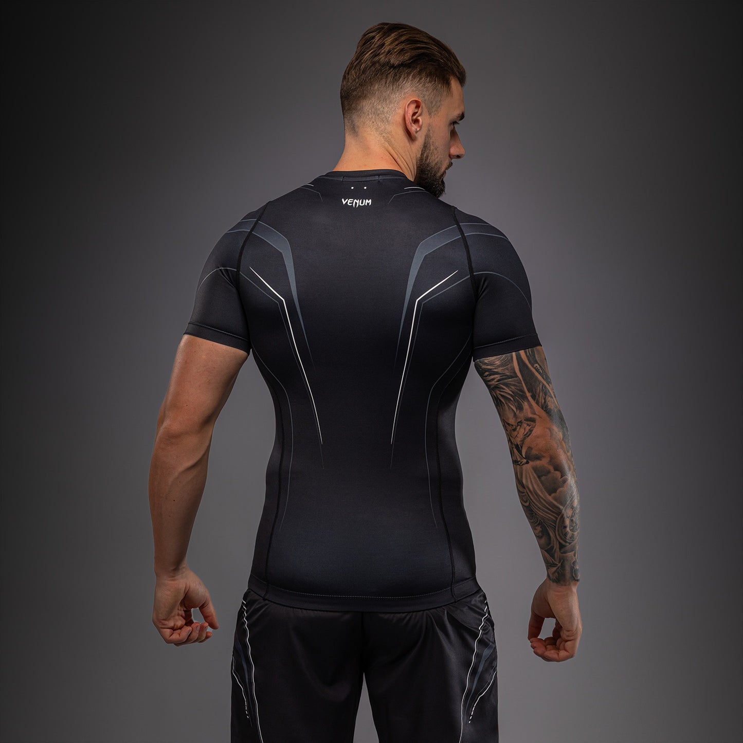 Venum Streamline Rashguards met korte mouwen – Zwart/Wit