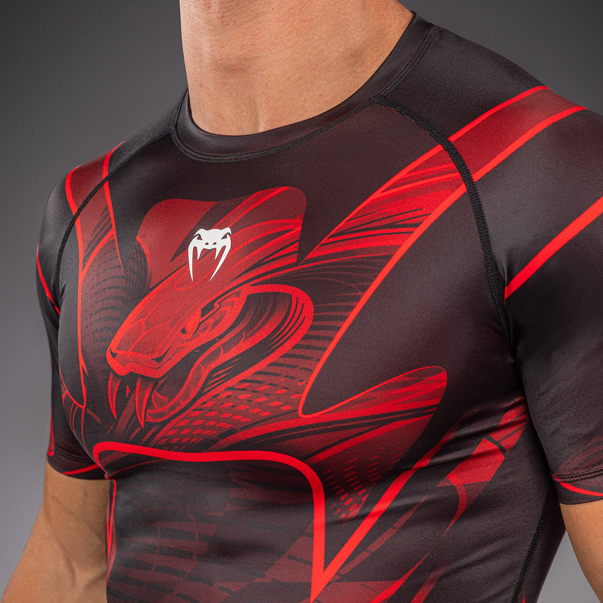 Venum Crimson Viper 2.0 Rashguard met korte mouwen - Zwart/Rood
