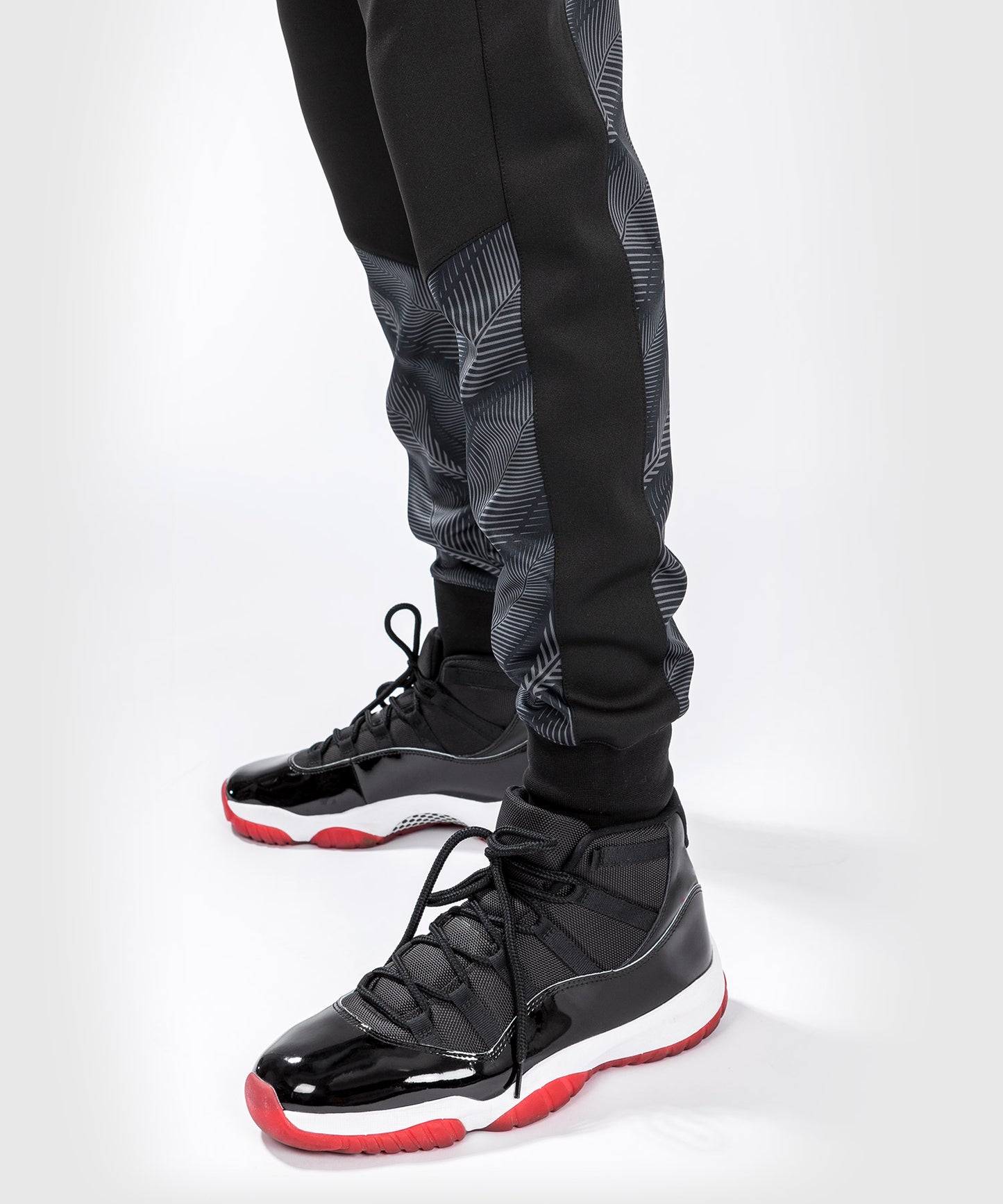 Venum Phantom joggingbroek - zwart/rood
