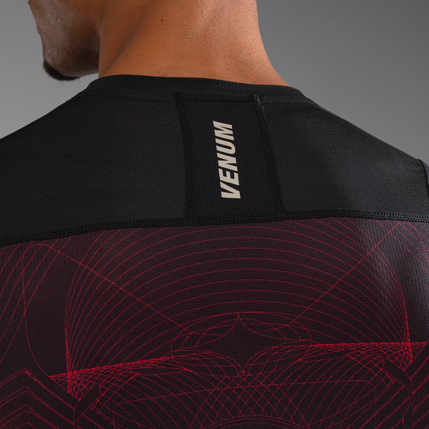 Venum Rashguard G-Fit Air Korte Mouwen - Zwart/Zwart – The Fight Company Venum Rashguard G-Fit Air Korte Mouwen - Zwart/Zwart – The Fight Company