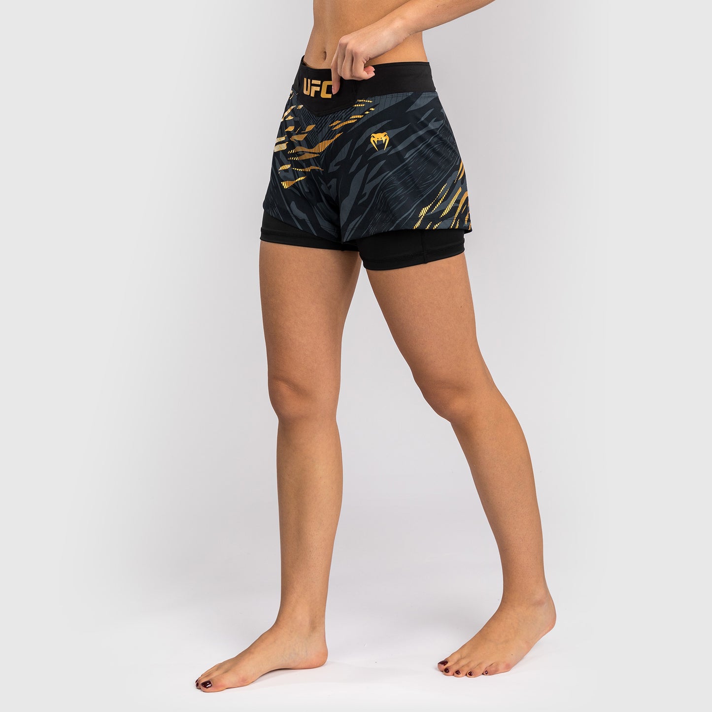 UFC Fusion by Venum Personalized Authentic Fight Night Fight Shorts voor Dames - Kampioen