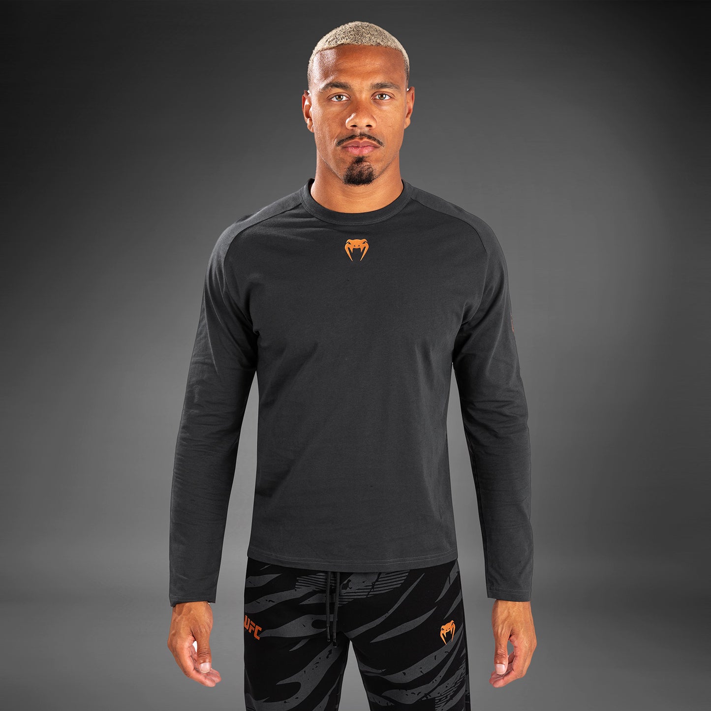 UFC Adrenaline By Venum Fight Week Heren T-Shirt Met Lange Mouwen - Charcoal Grey