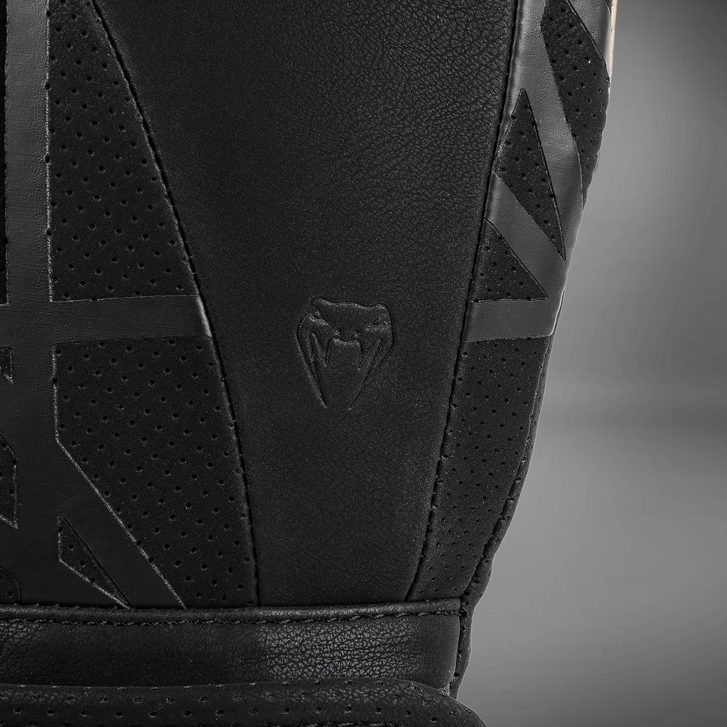 Venum Tecmo 2.0 Bokshandschoenen - Zwart