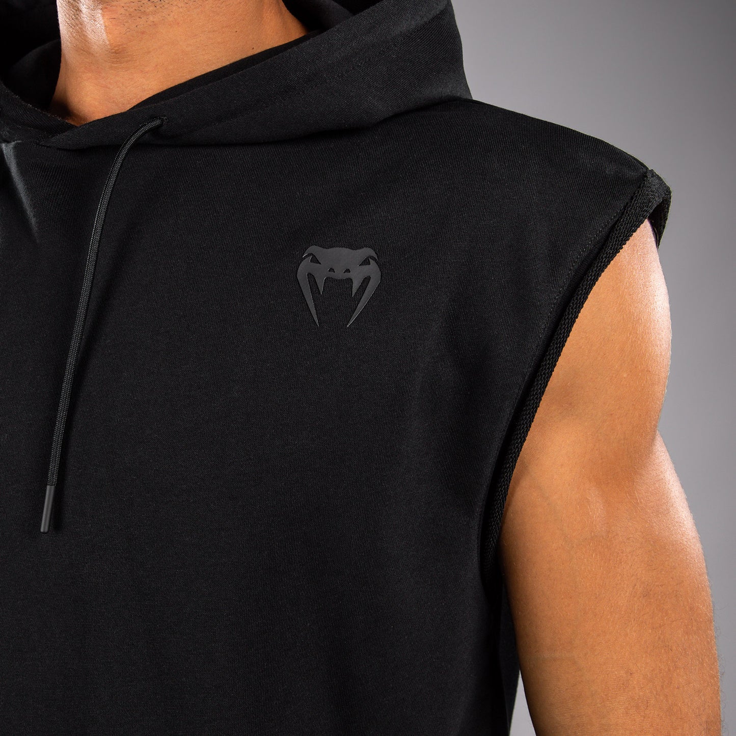 Venum Divide Mouwloos Hoodie - Zwart