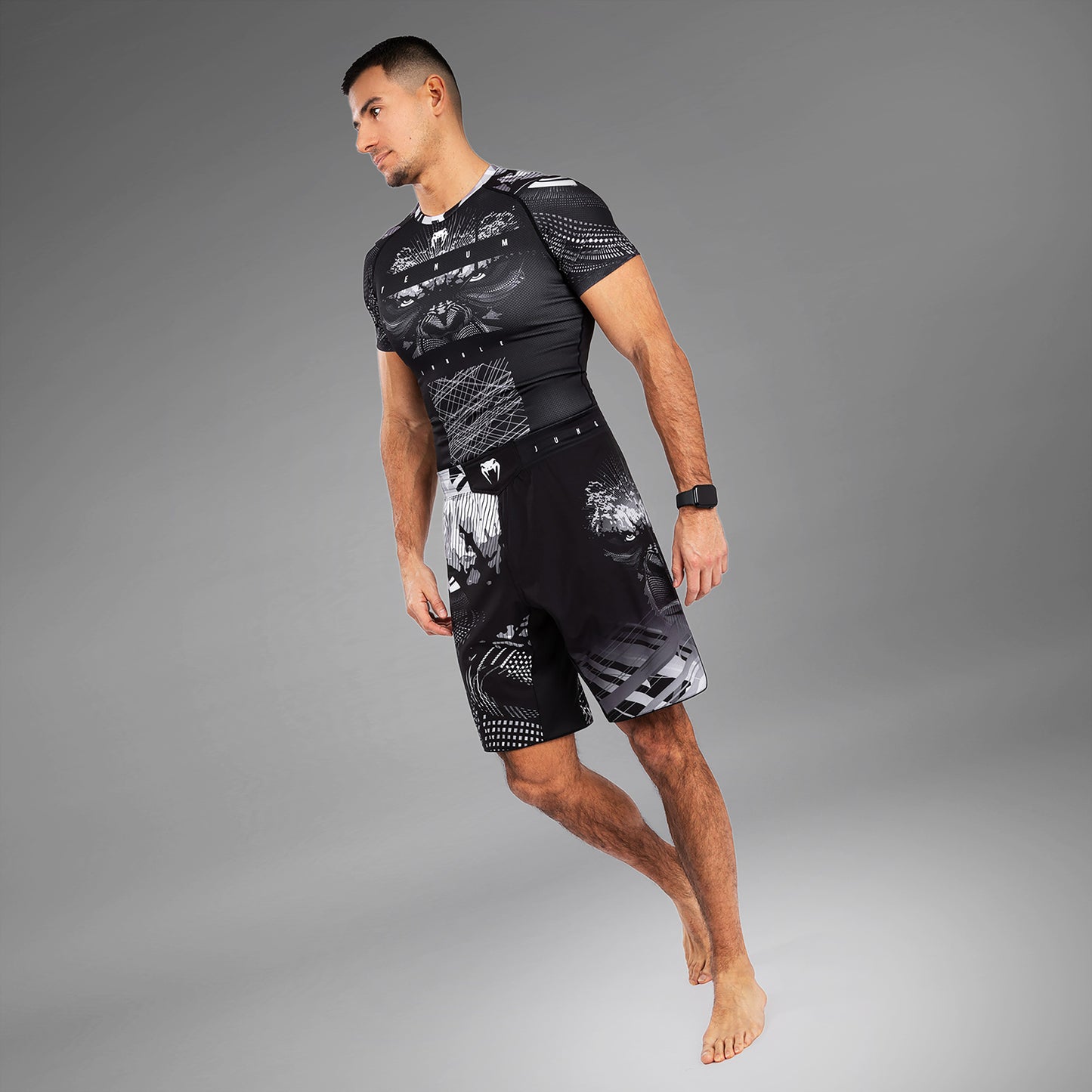 Venum Gorilla Jungle Fightshort - Zwart/Wit