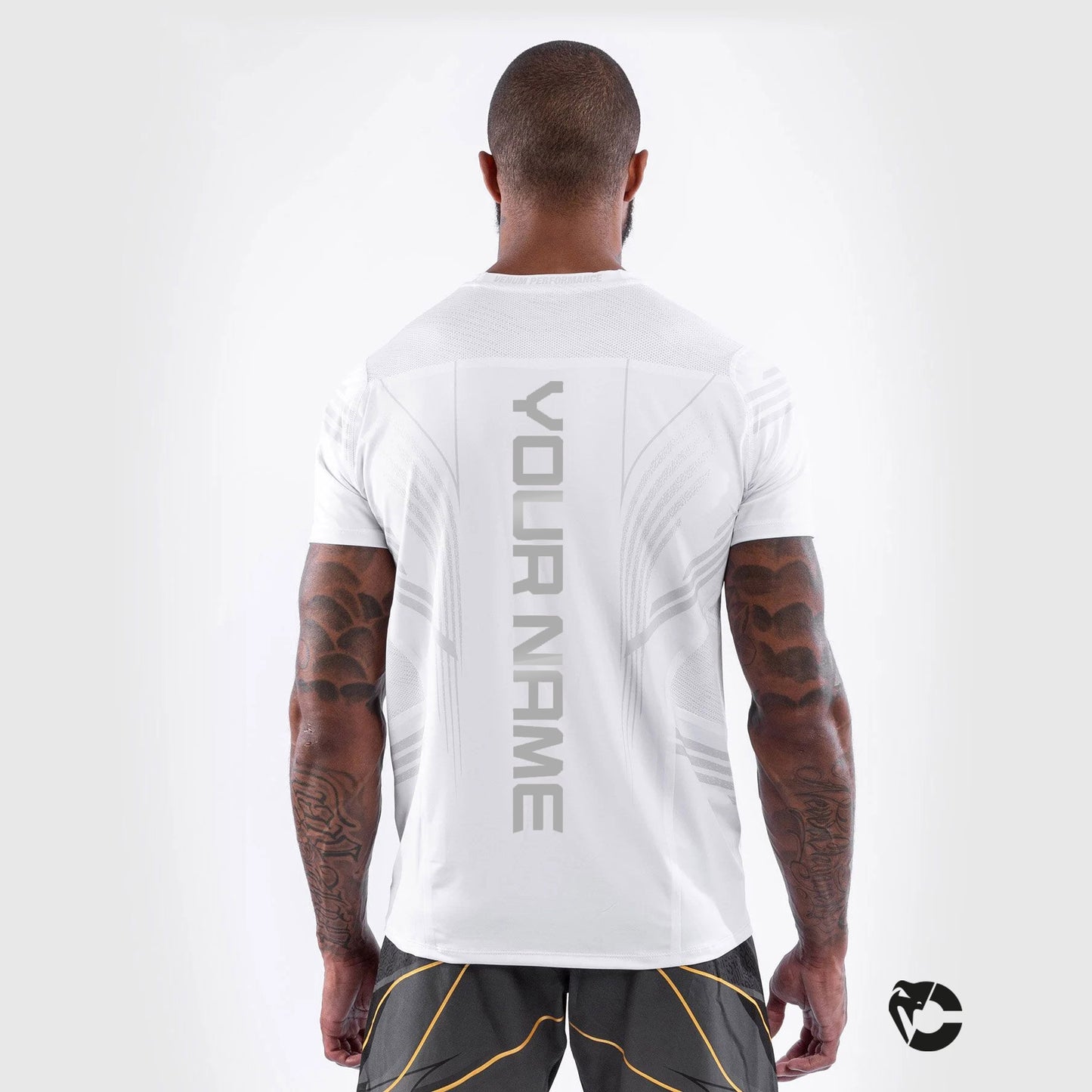 UFC Venum Gepersonaliseerd Authentic Fight Night Walkout Herenshirt - Wit