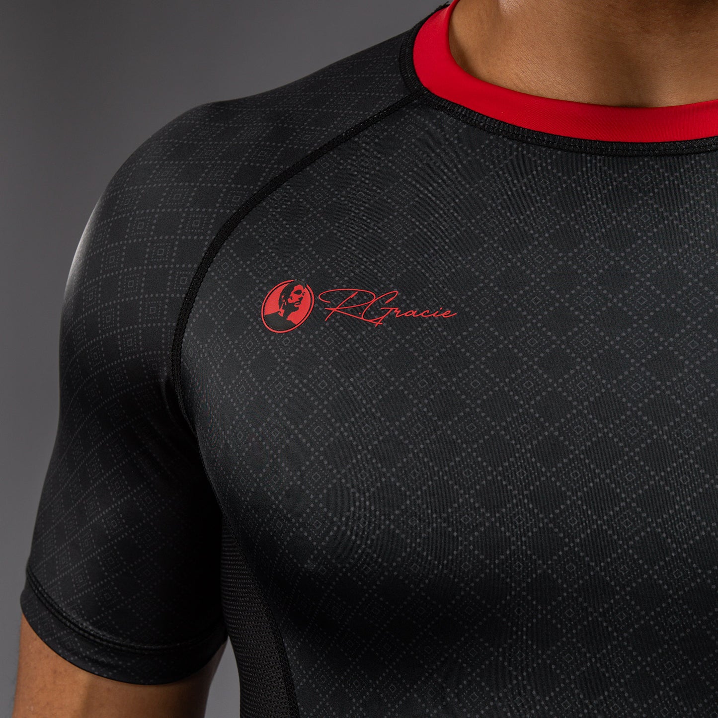 Venum x Roger Gracie Signature Rashguard met korte mouwen - Zwart/Rood